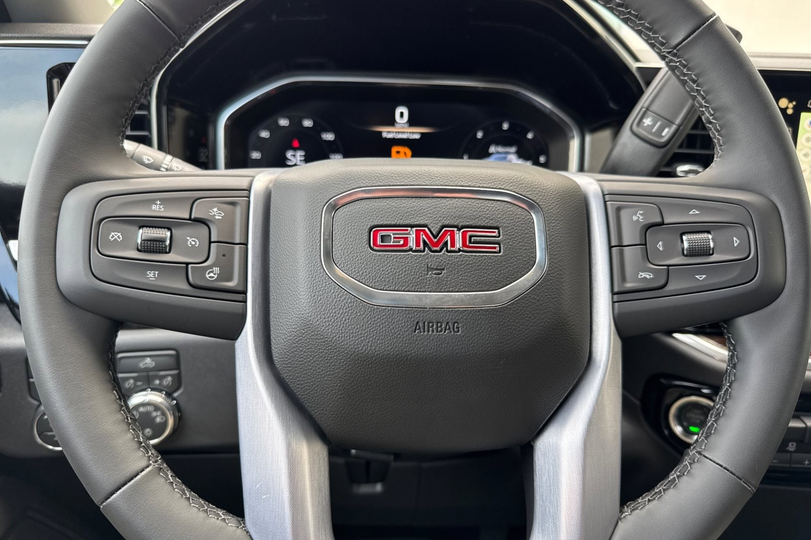 2026 GMC Sierra 1500 SLE - Photo 24