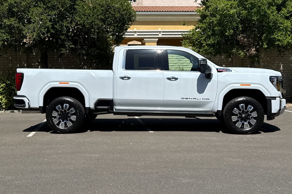 New 2026 GMC Sierra 2500 HD Denali Truck