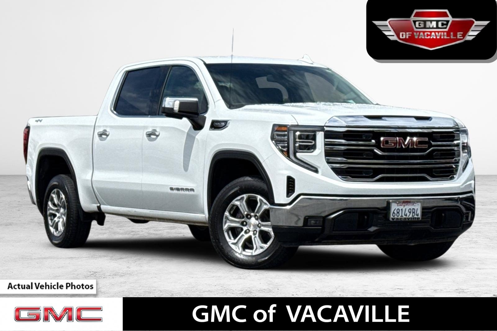 2025 GMC Sierra 4WD Crew Cab Short Box SLT's photo