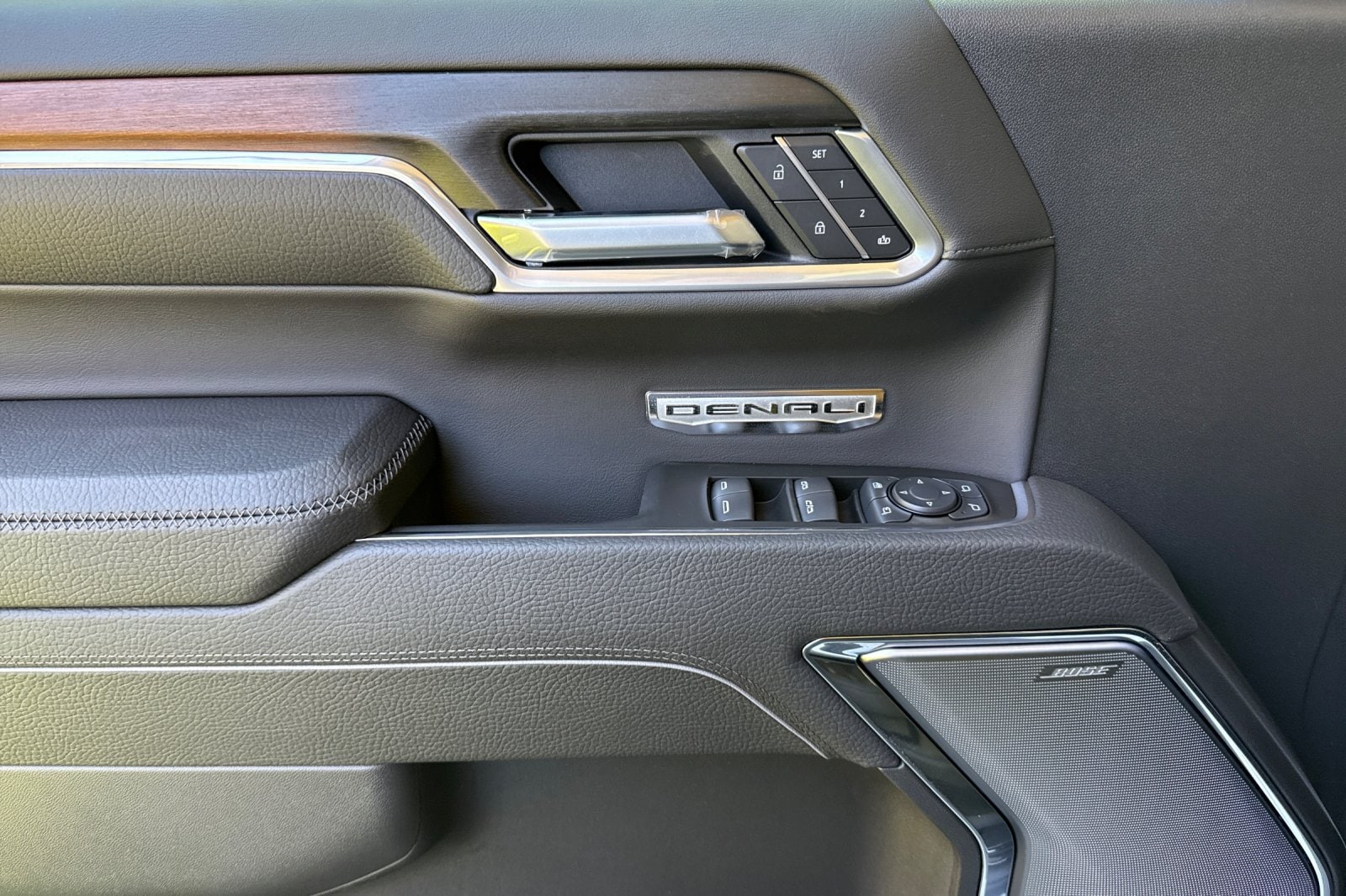 2026 GMC Sierra 1500 Denali - Photo 12