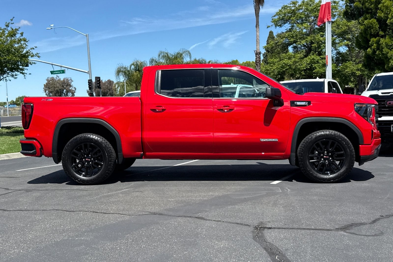 2026 GMC Sierra 1500 Elevation photo 2