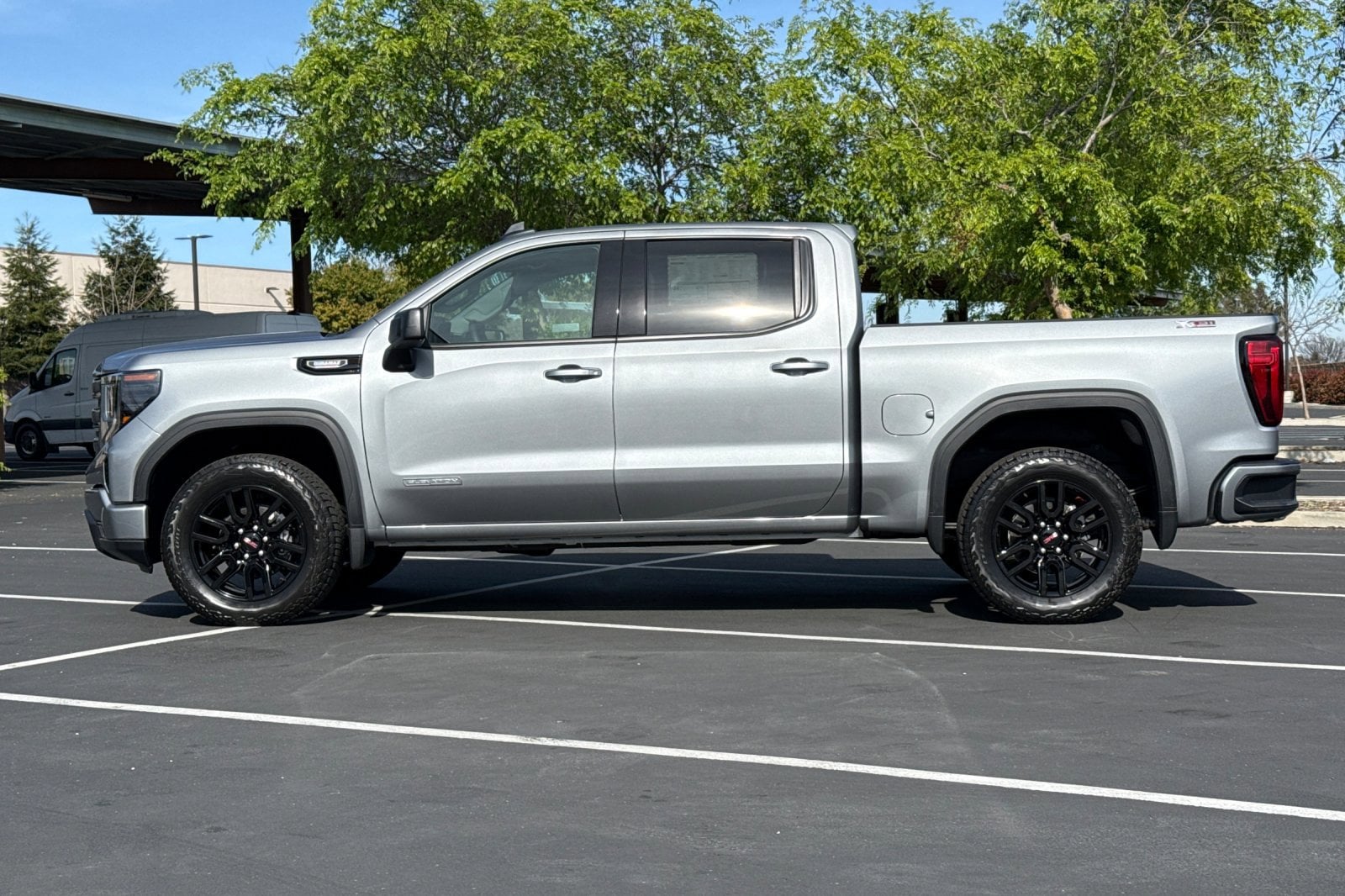 2026 GMC Sierra 1500 Elevation photo 3