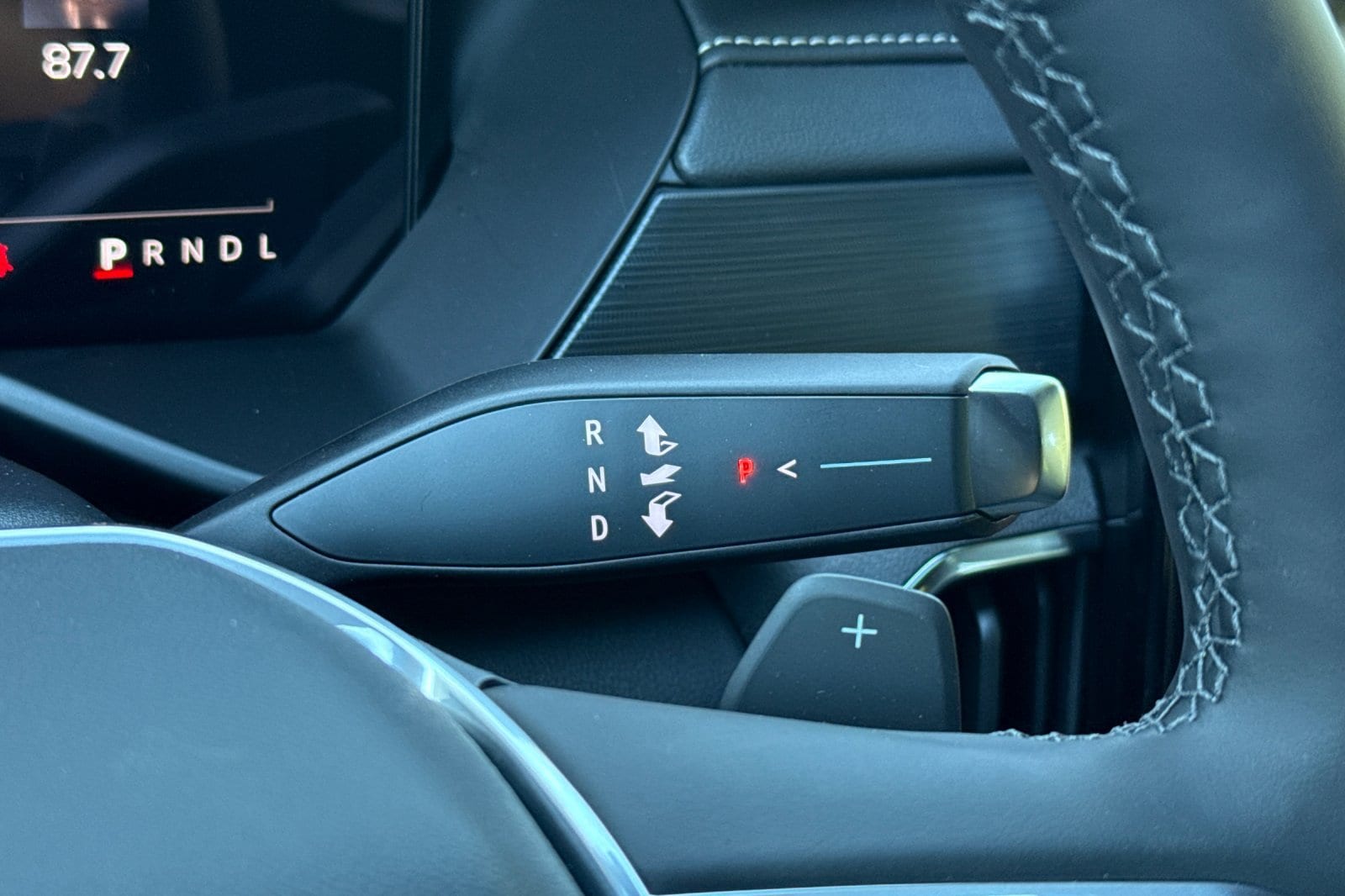 2027 GMC Acadia Elevation - Photo 23