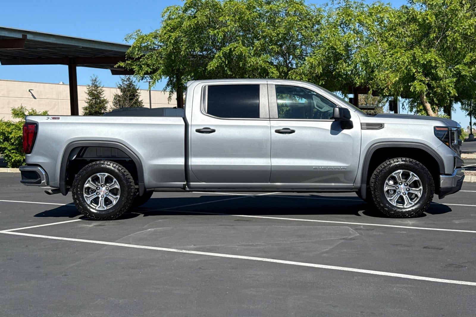 2026 GMC Sierra 1500 Pro photo 2