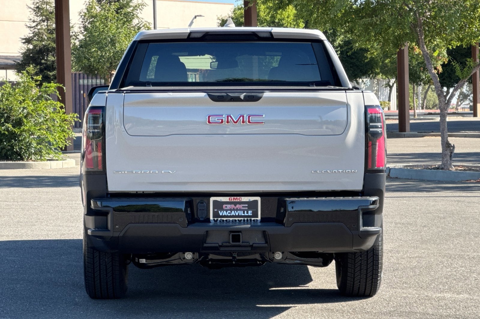 2026 GMC Sierra EV Elevation Extended Range photo 5