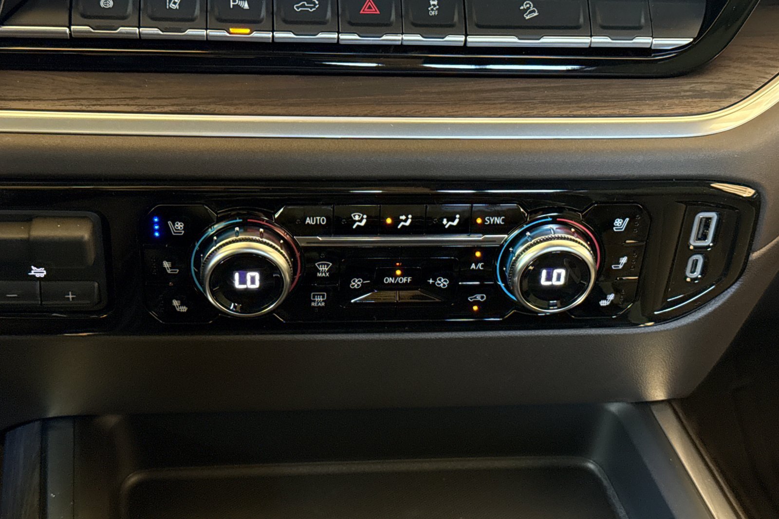 2026 GMC Sierra 2500HD SLT - Photo 21
