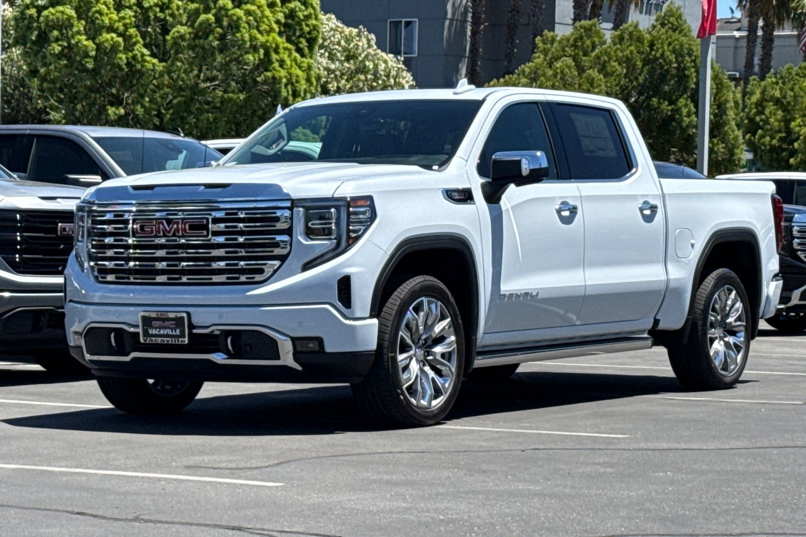 2026 GMC Sierra 1500 Denali - Photo 9