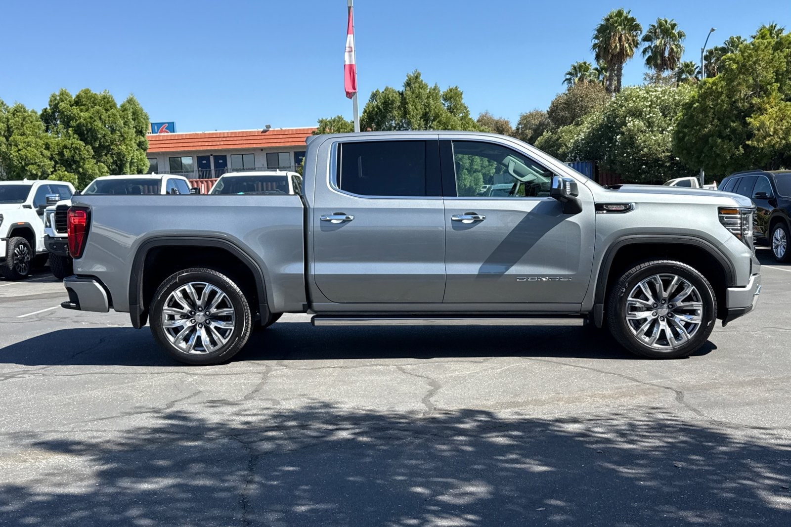 2026 GMC Sierra 1500 Denali - Photo 3