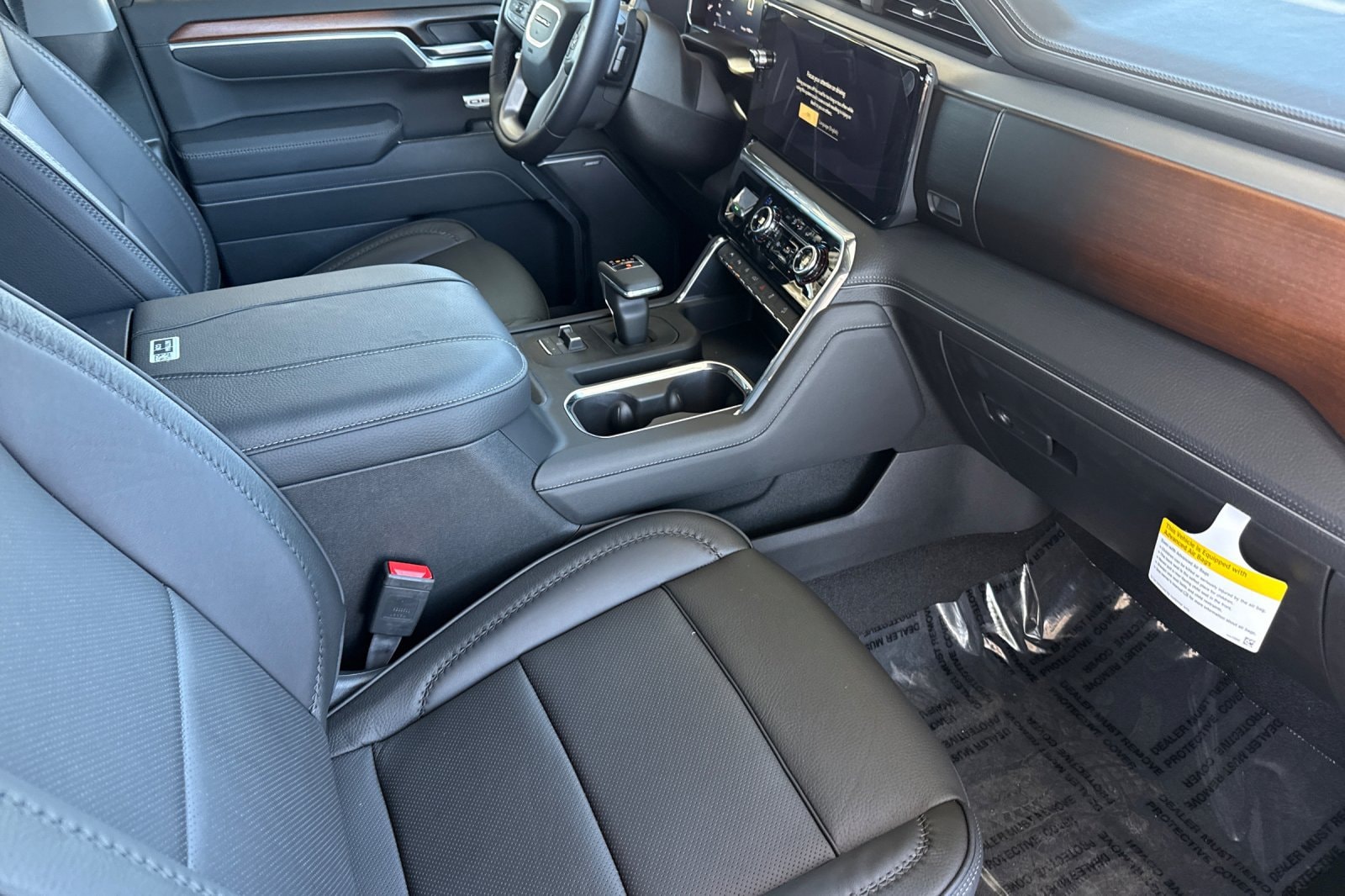 2026 GMC Sierra 1500 Denali - Photo 16