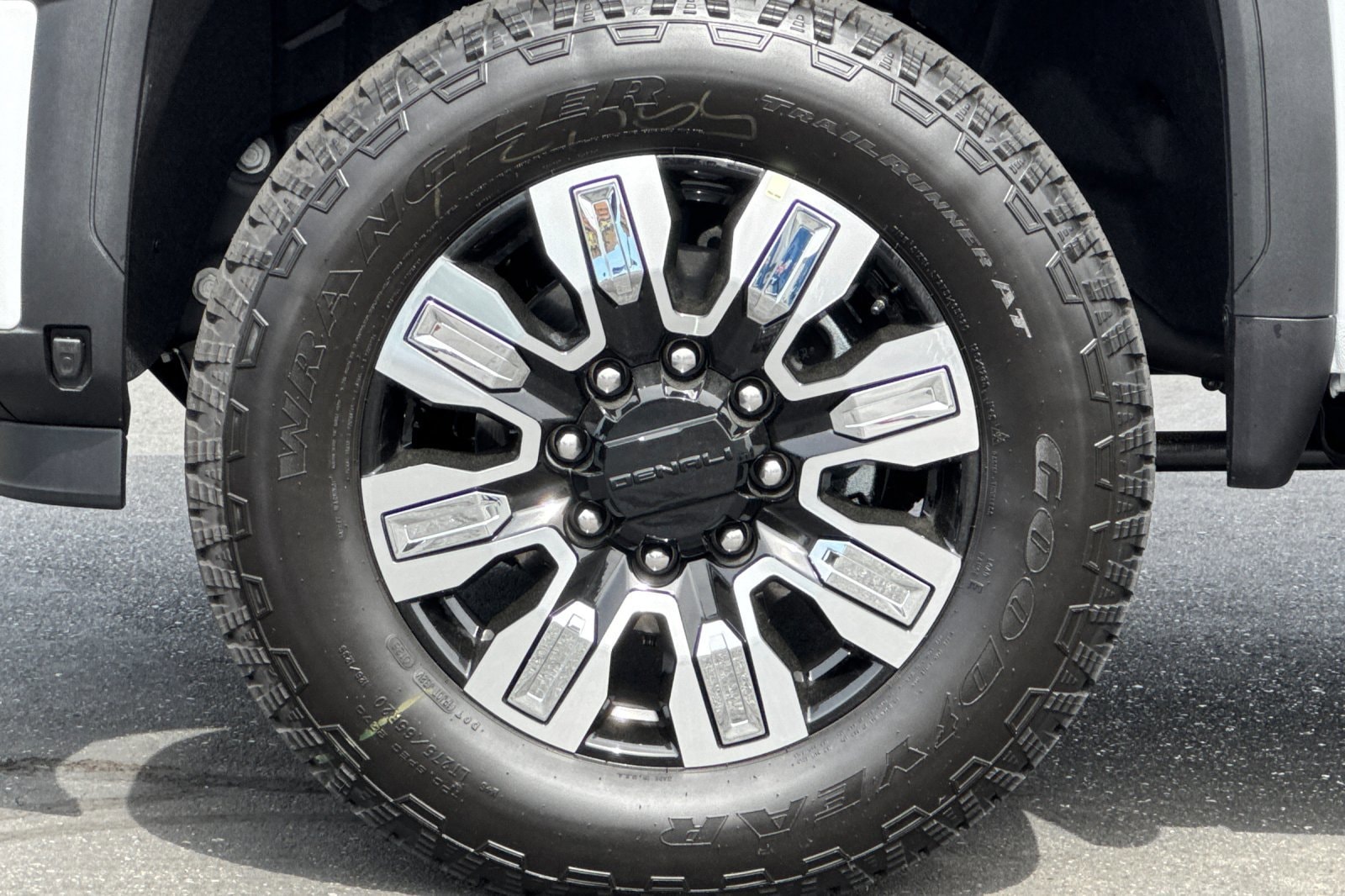 2026 GMC Sierra 2500HD Denali - Photo 26