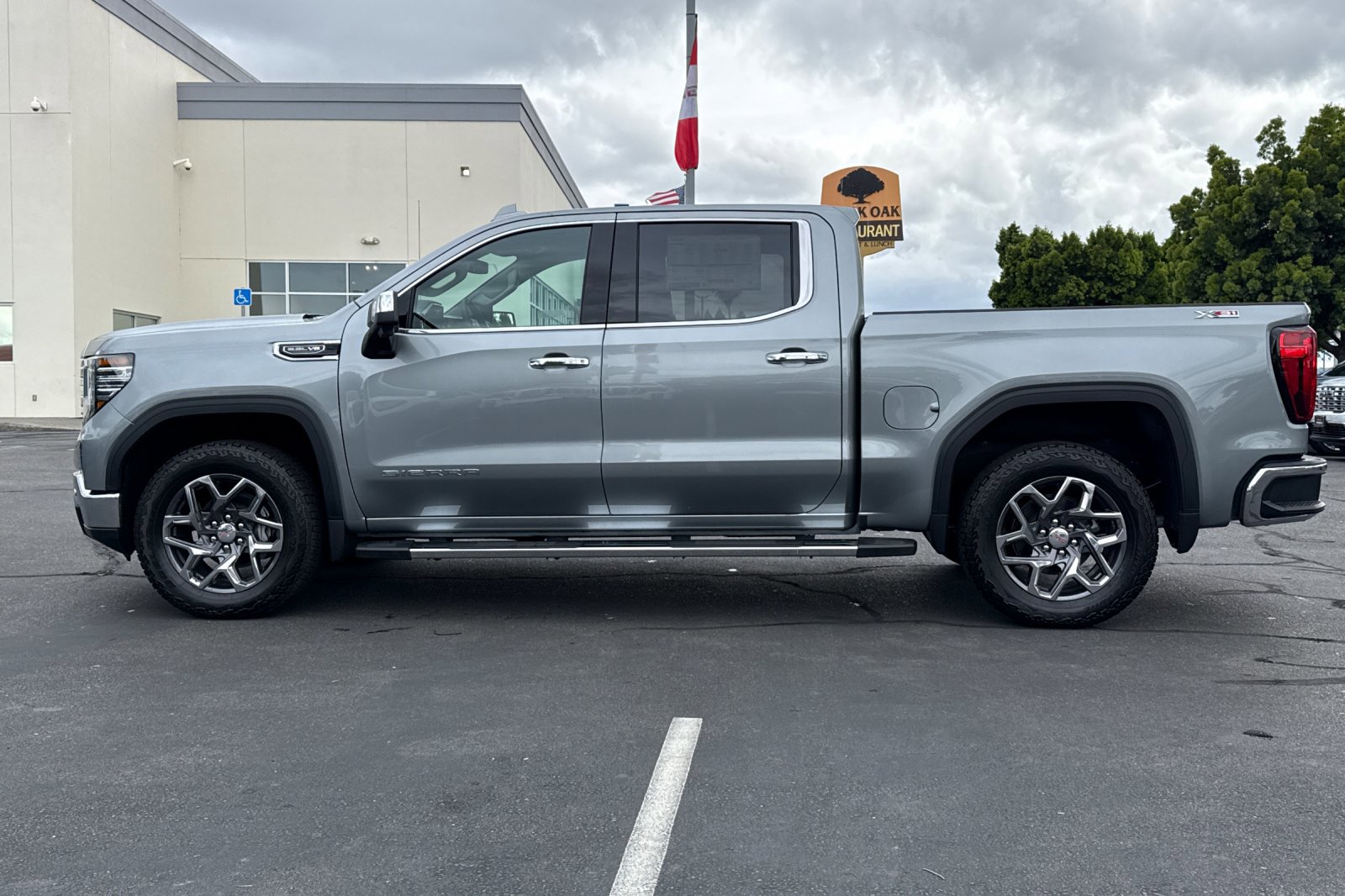 2026 GMC Sierra 1500 SLT photo 3