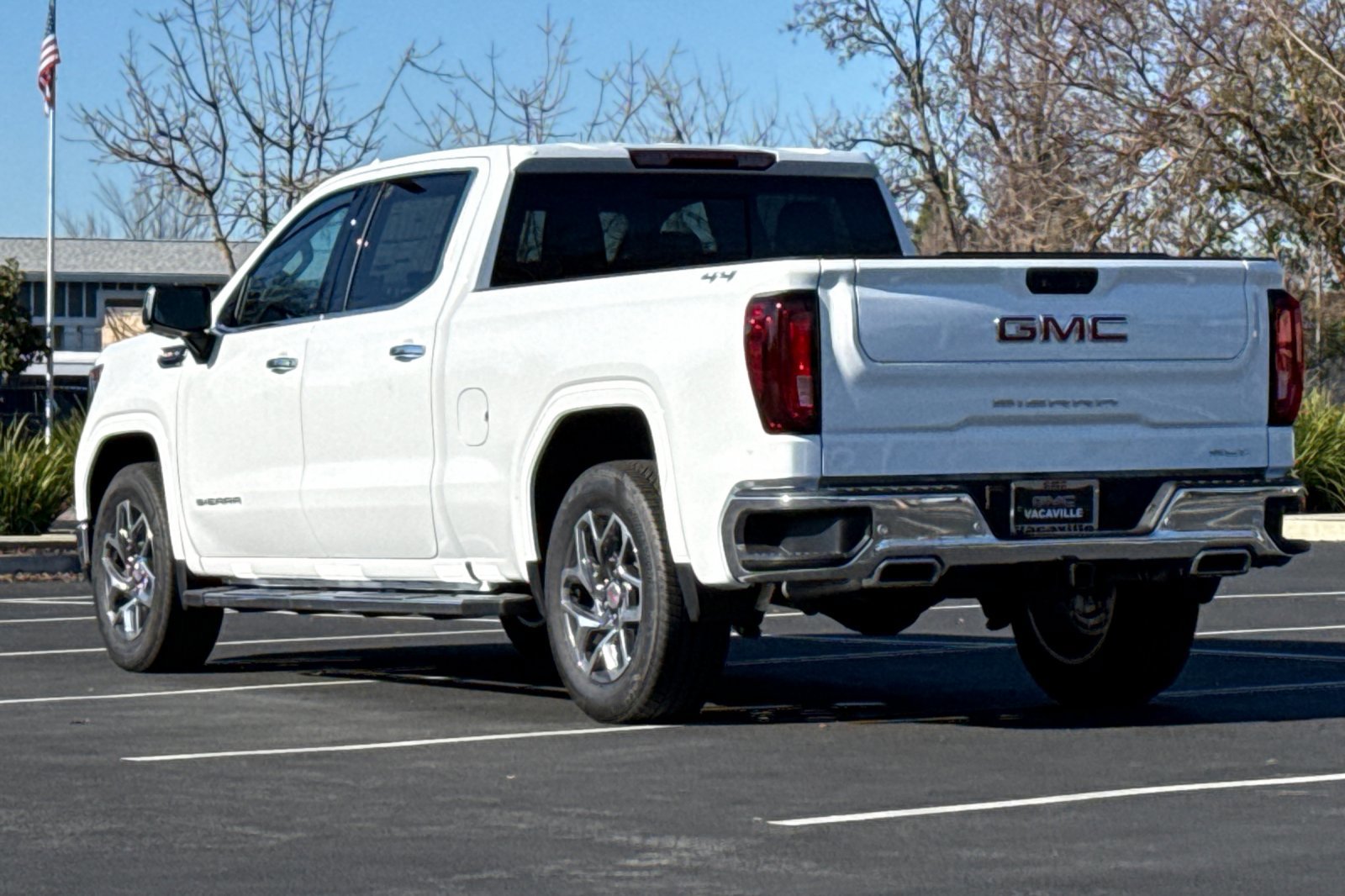 2026 GMC Sierra 1500 SLT photo 6