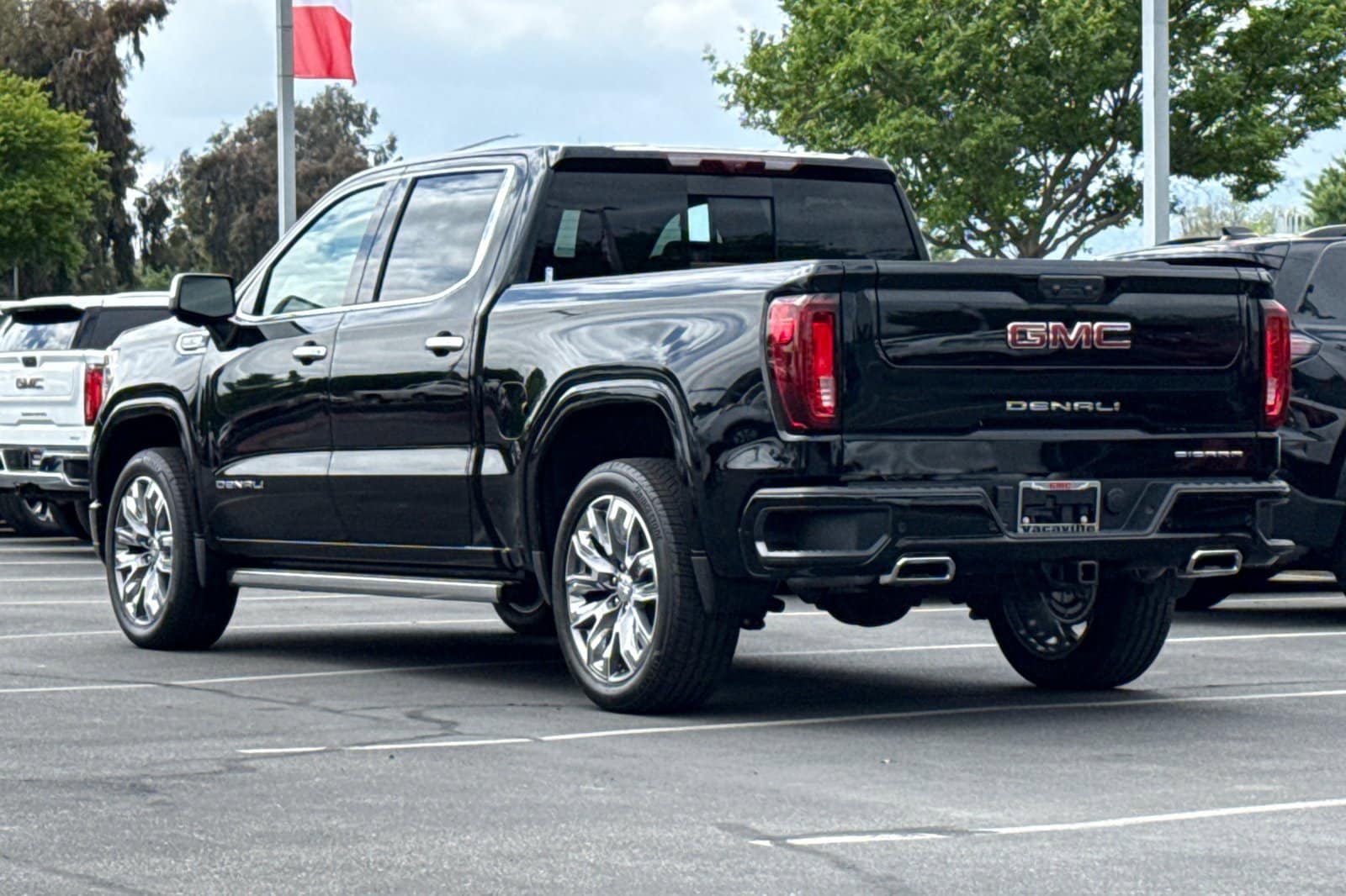 2026 GMC Sierra 1500 Denali photo 6