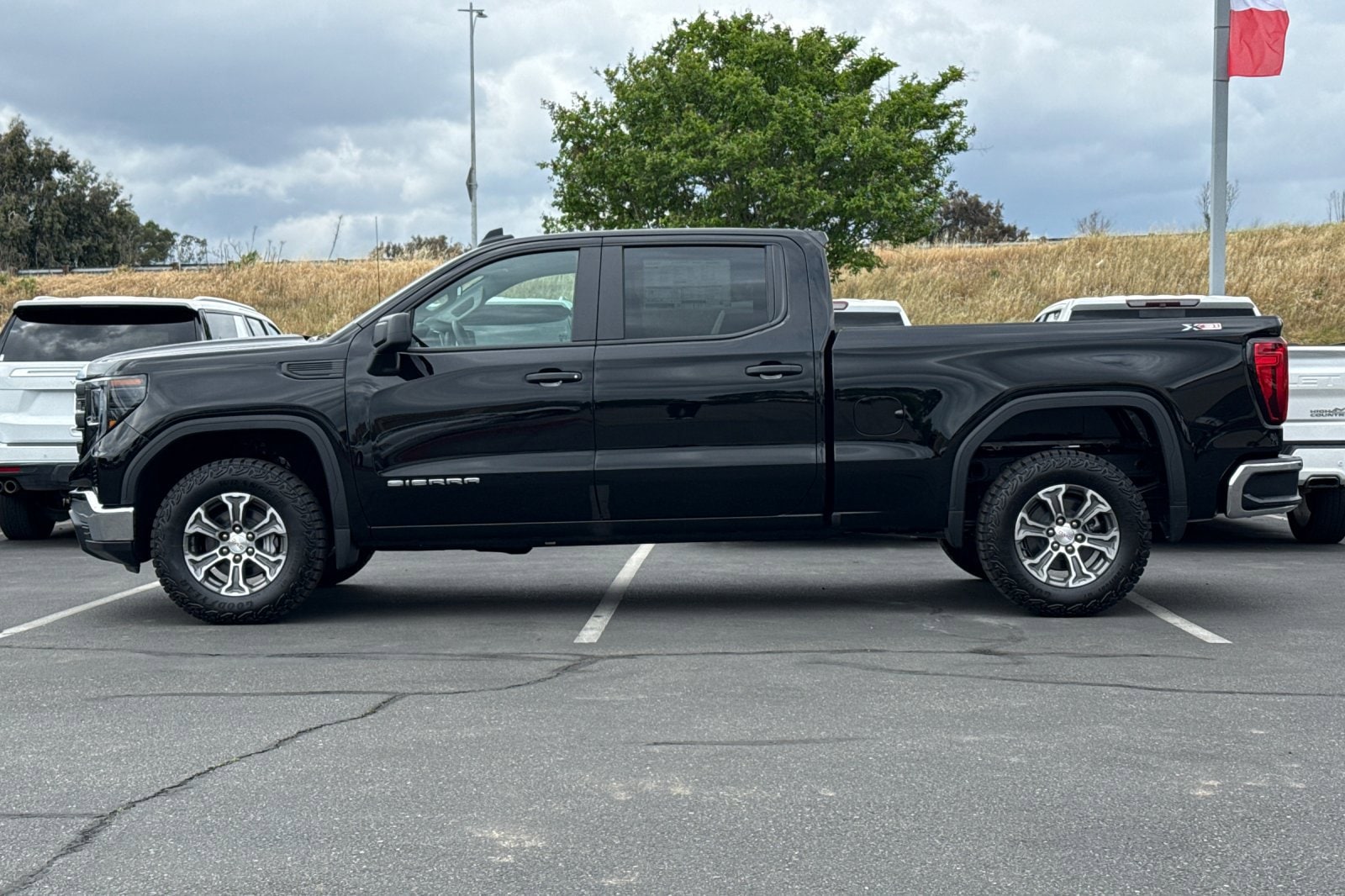 2026 GMC Sierra 1500 Pro photo 3