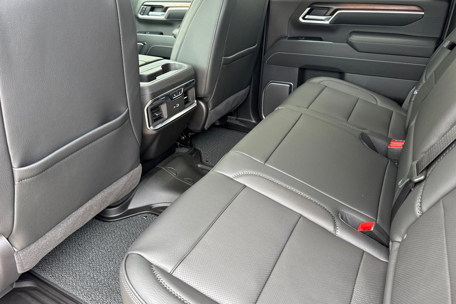 2026 GMC Sierra 2500HD Denali - Photo 13
