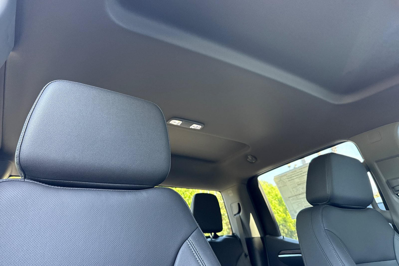 2026 GMC Sierra 1500 SLT - Photo 17