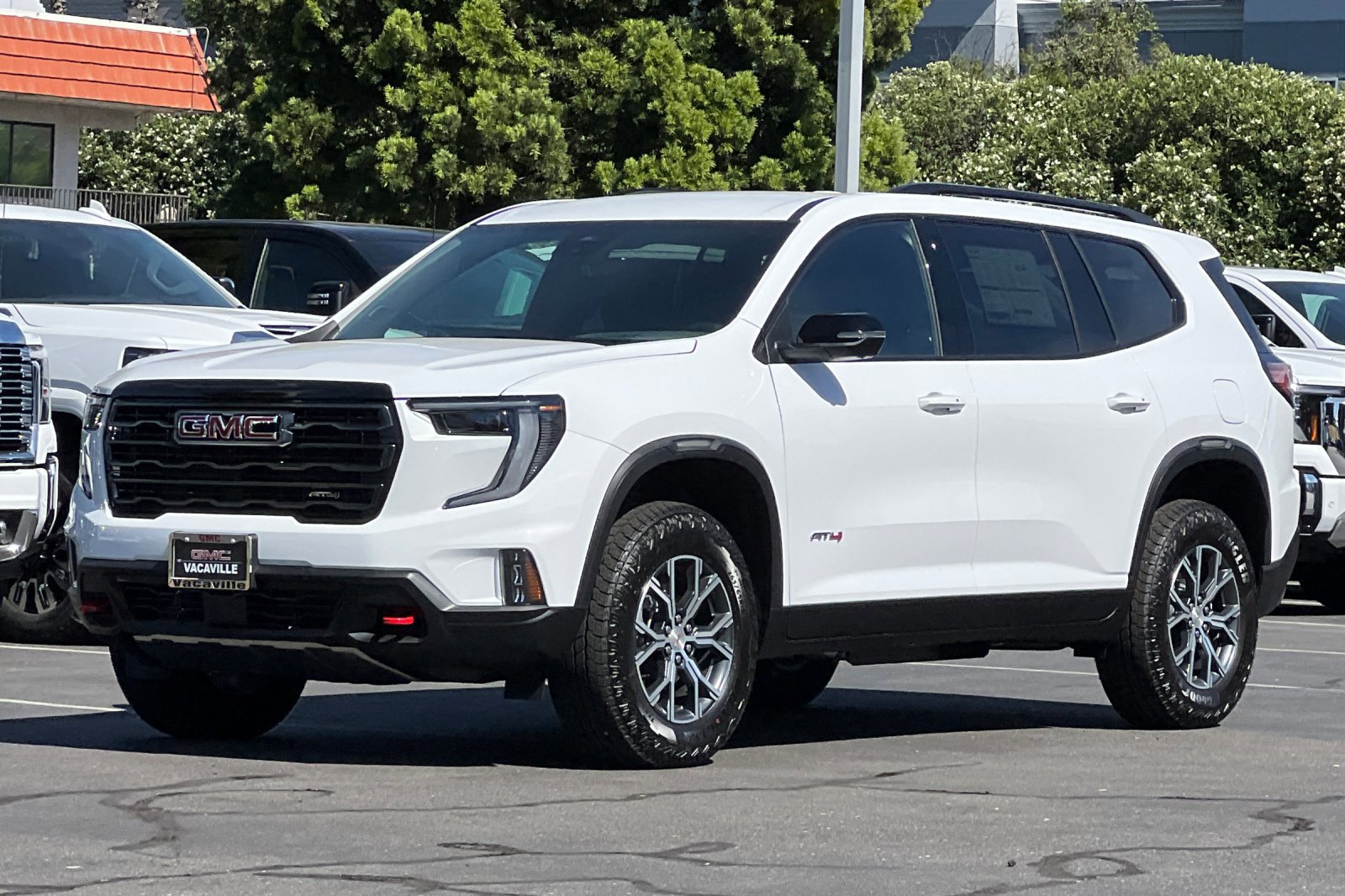 2026 GMC Acadia AT4 - Photo 9