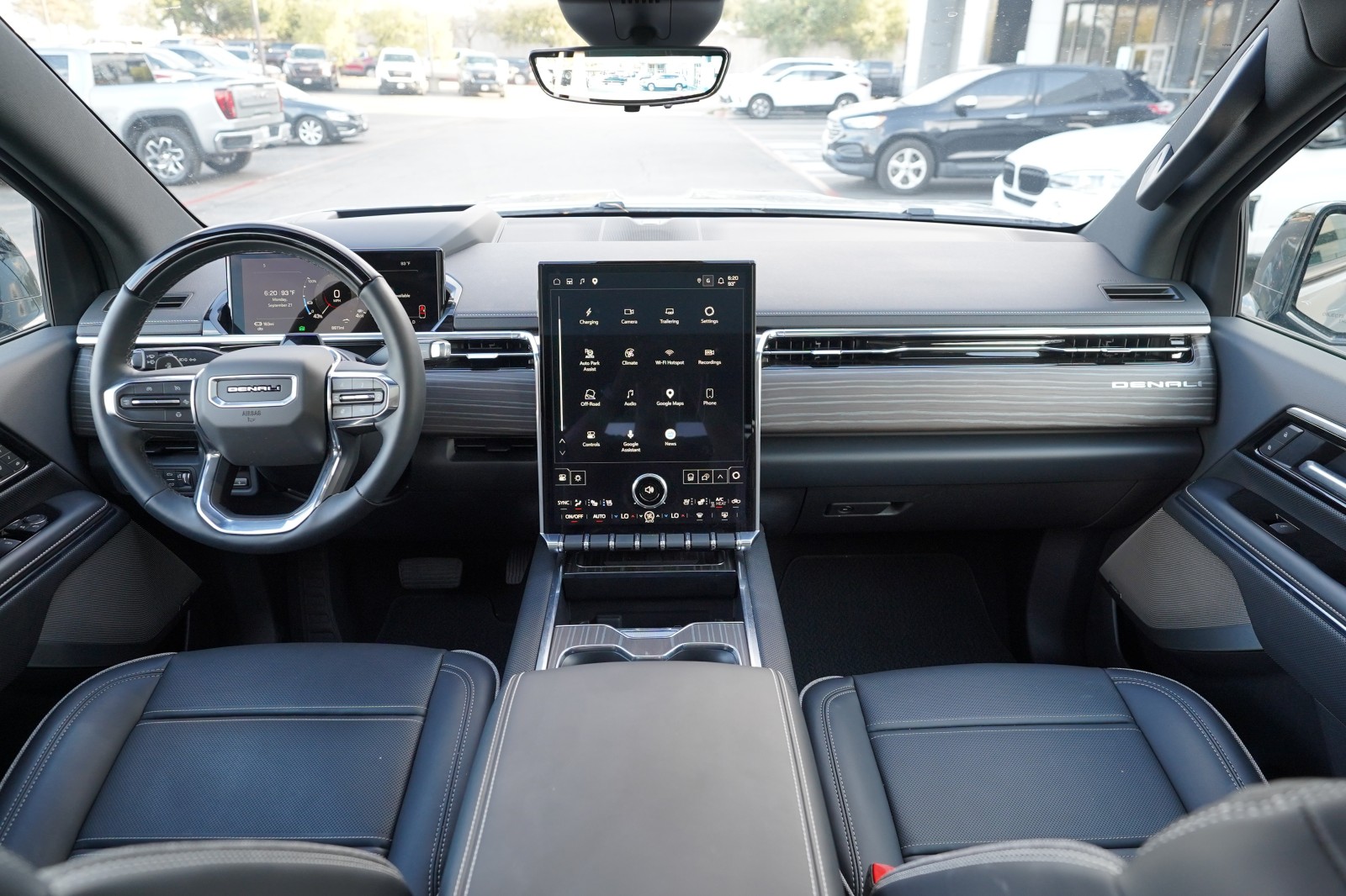2025 GMC Sierra EV Denali - Photo 7