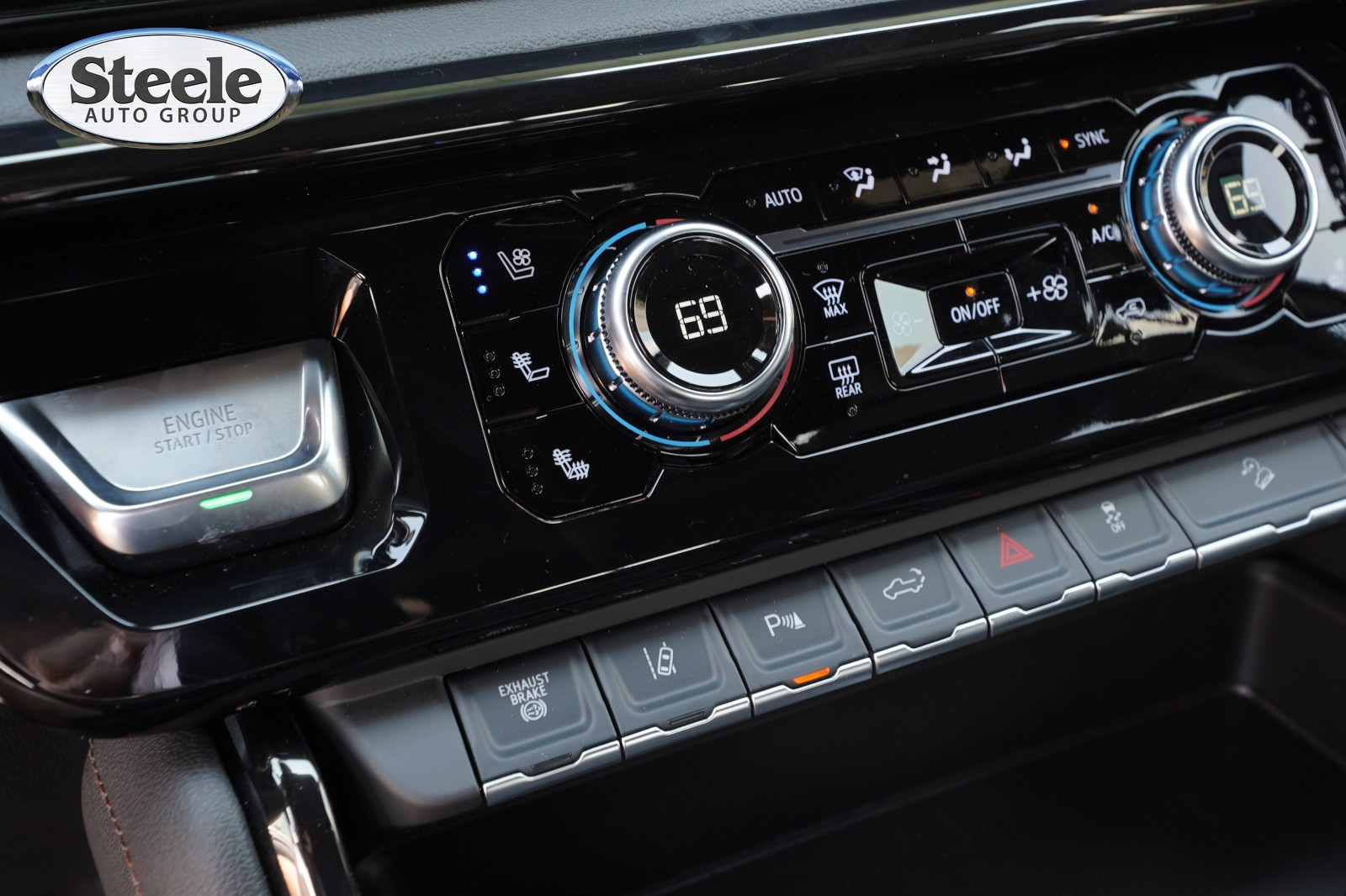 2026 GMC Sierra 2500HD AT4 - Photo 15