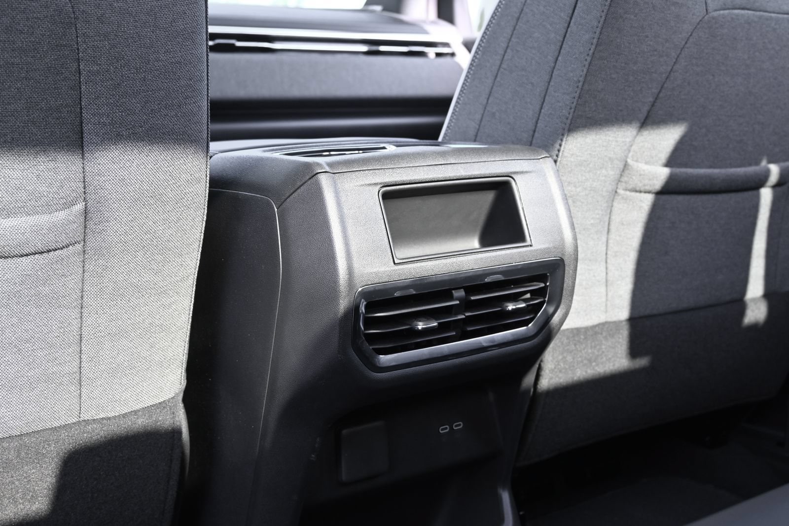 2026 GMC Sierra EV Elevation - Photo 16