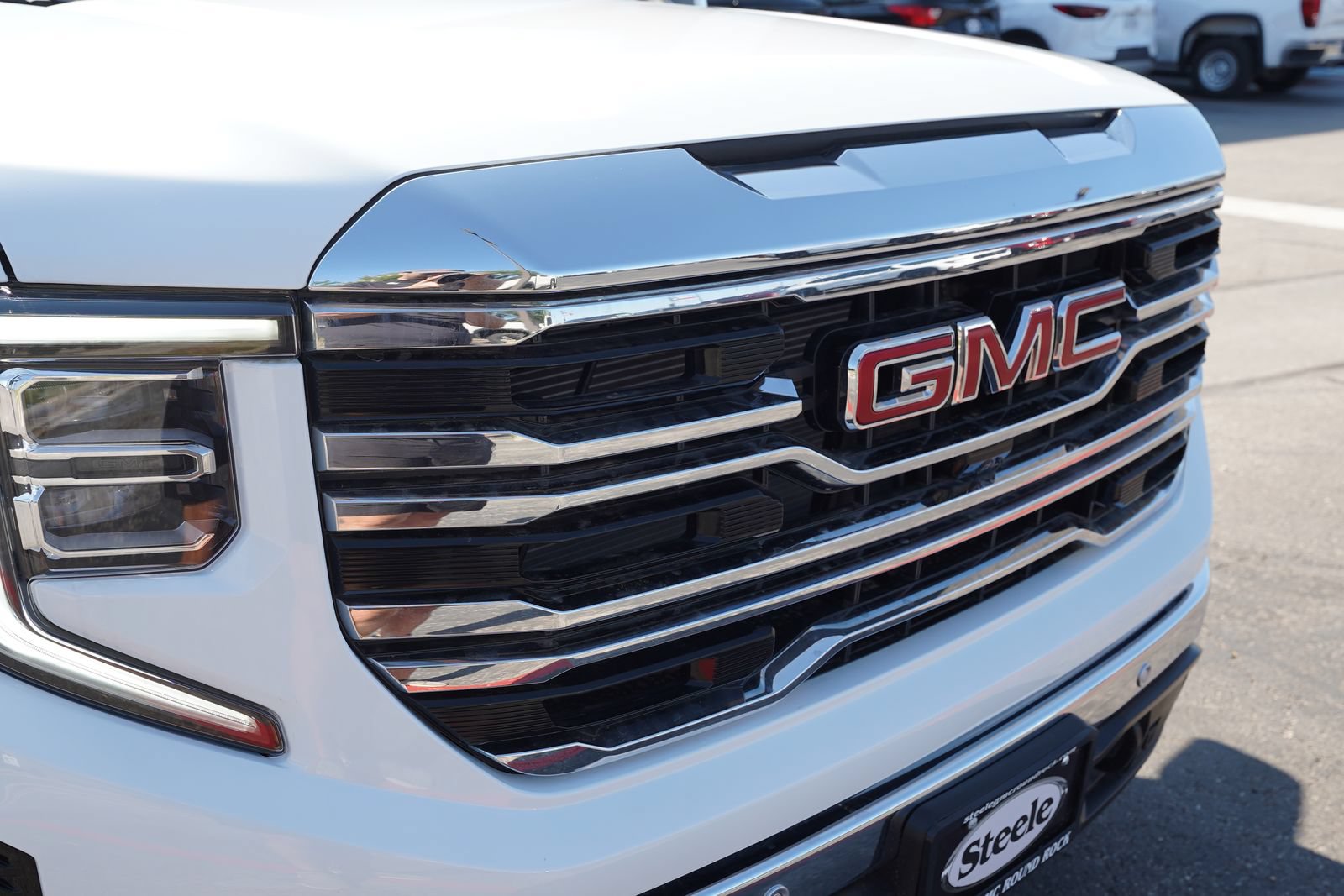 2026 GMC Sierra 1500 SLT - Photo 27