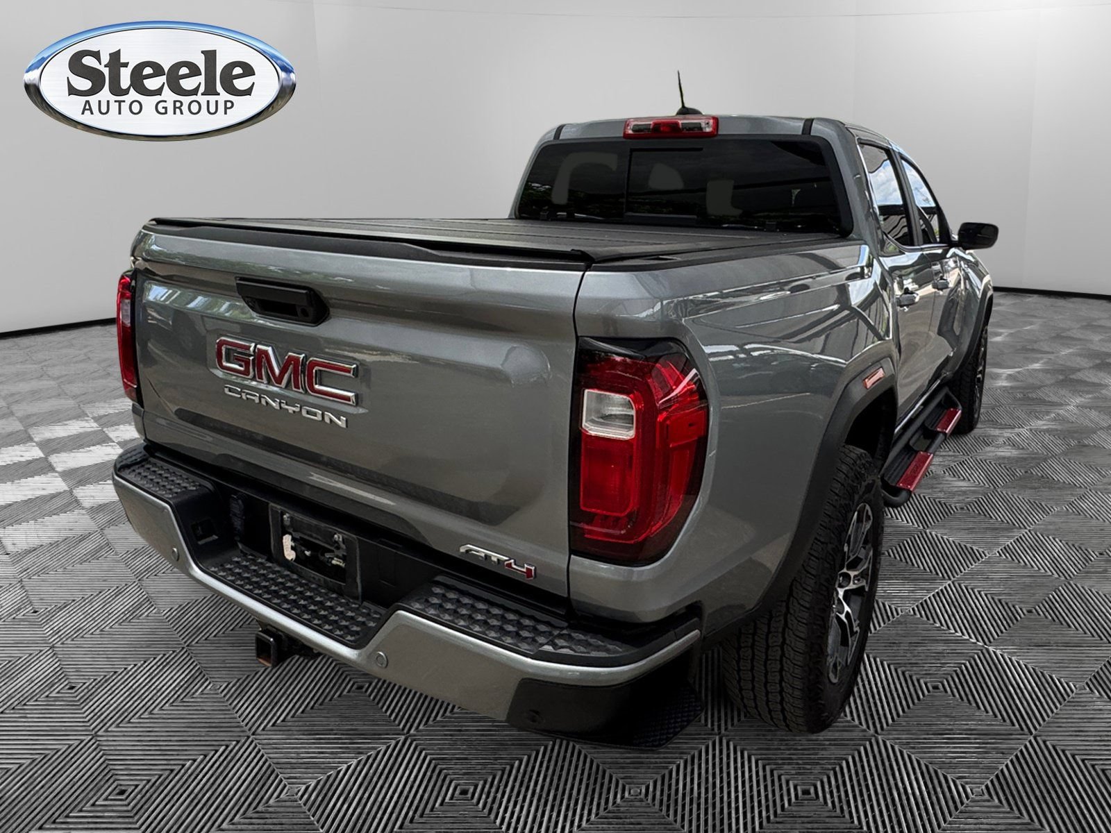 2025 GMC Canyon AT4 - Photo 5