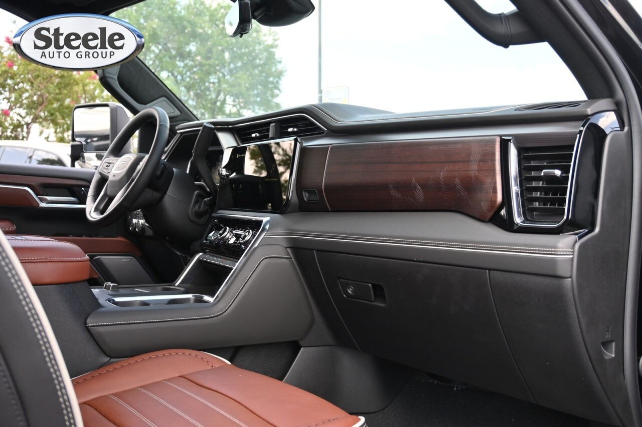 2026 GMC Sierra 3500HD Denali Ultimate - Photo 24