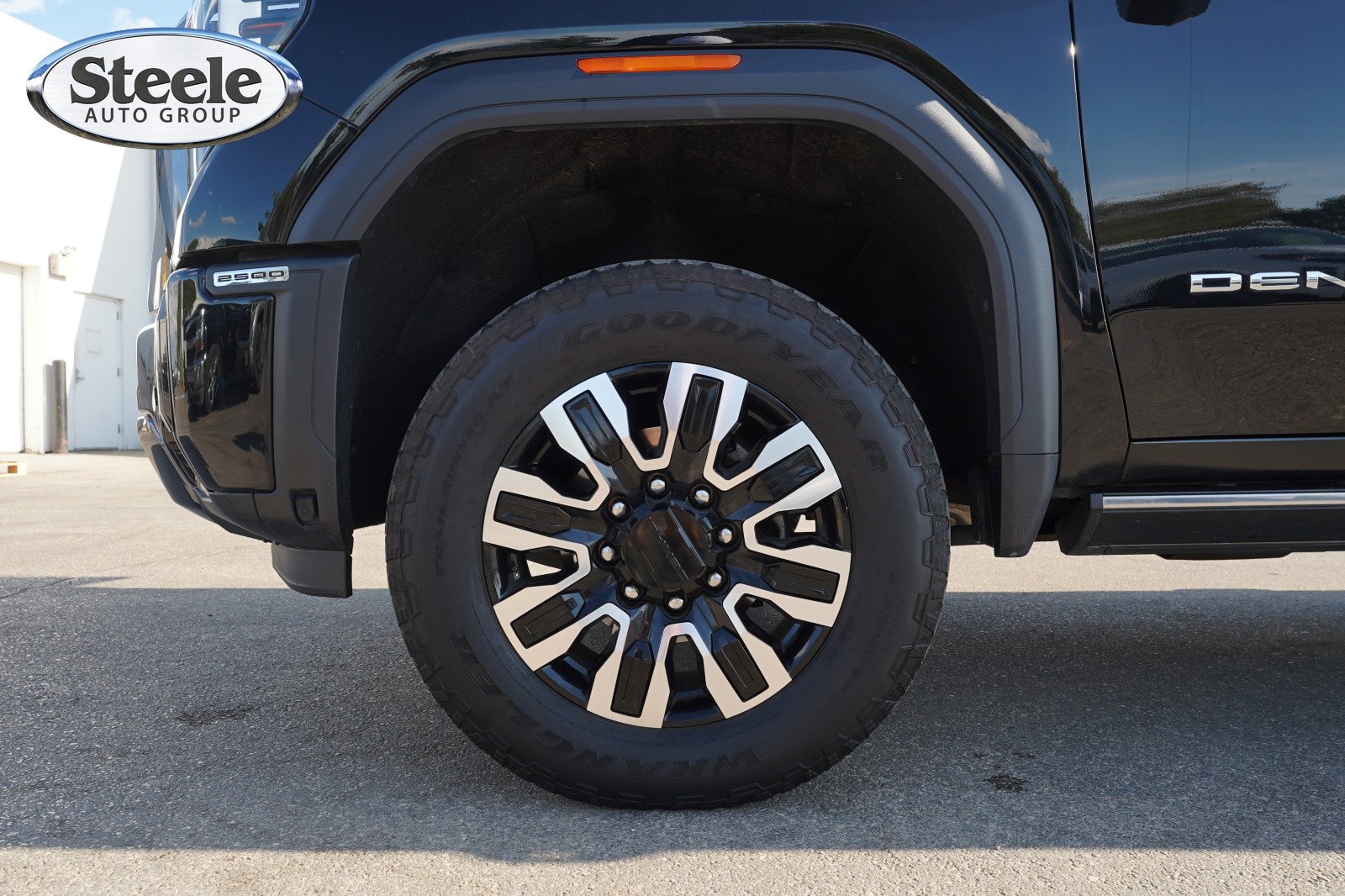 2024 GMC Sierra 2500HD Denali Ultimate - Photo 28