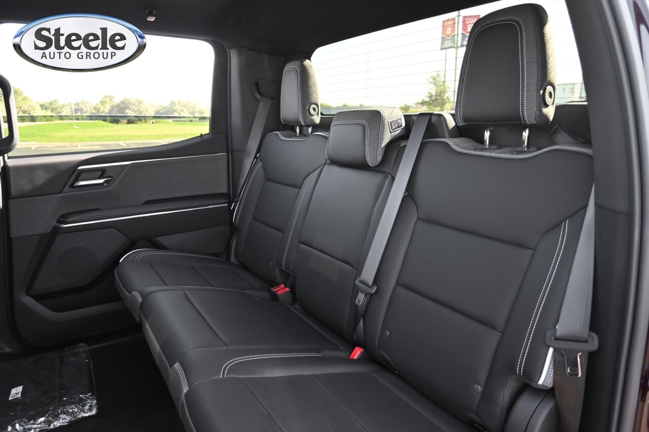 2026 GMC Sierra EV Elevation - Photo 19