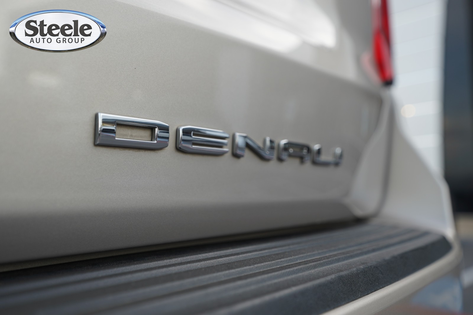 2022 GMC Yukon Denali - Photo 22