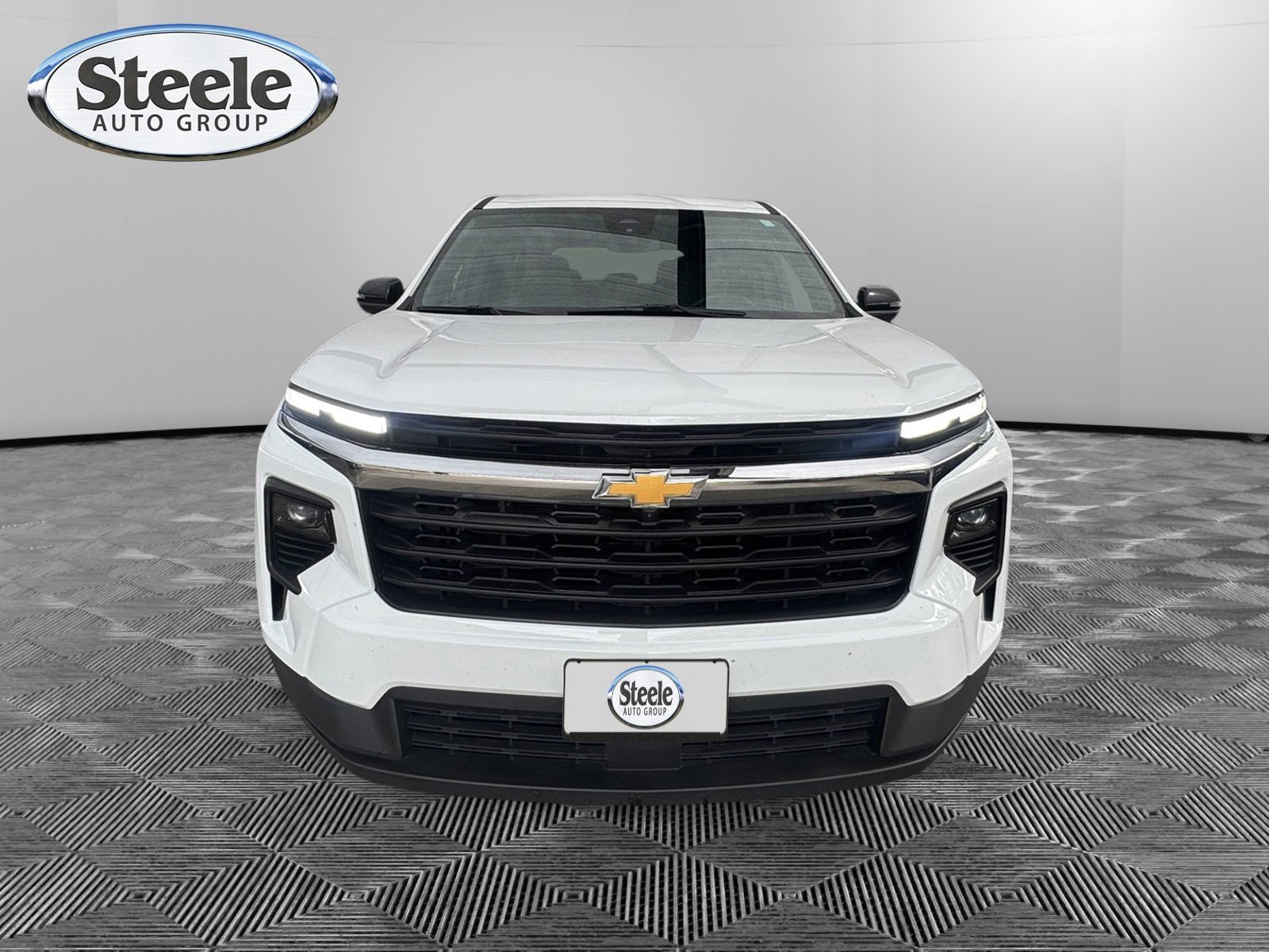 2024 Chevrolet Traverse LS - Photo 8
