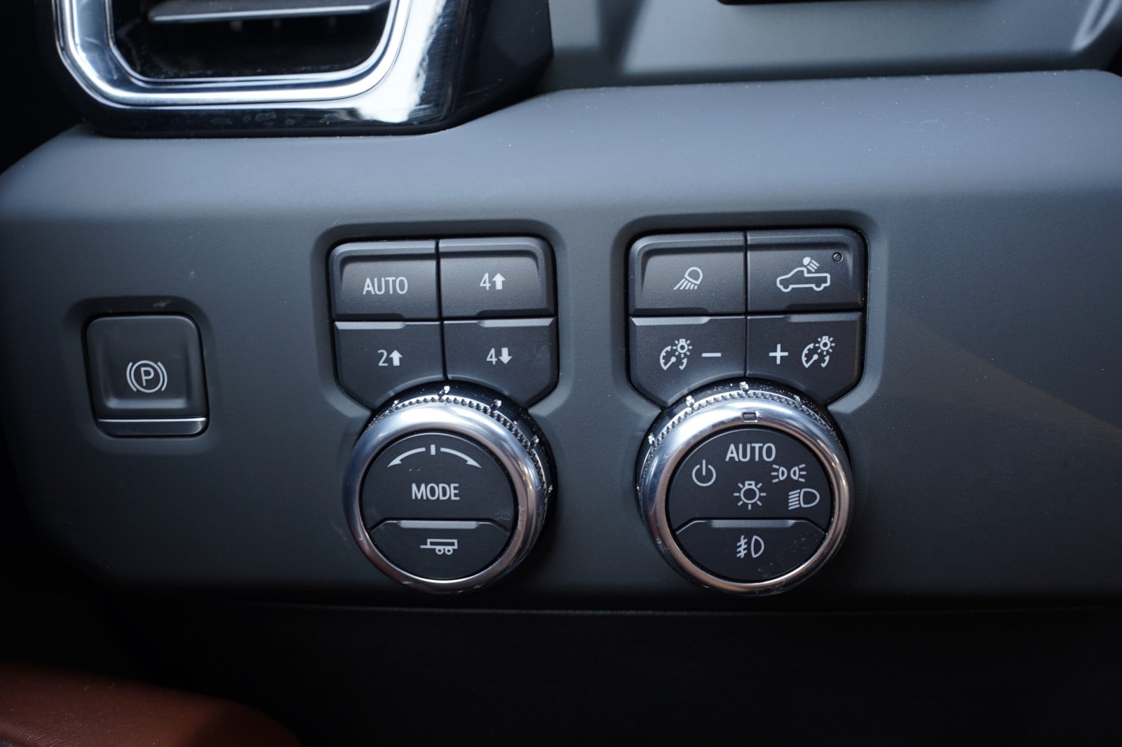 2024 GMC Sierra 2500HD Denali Ultimate - Photo 16
