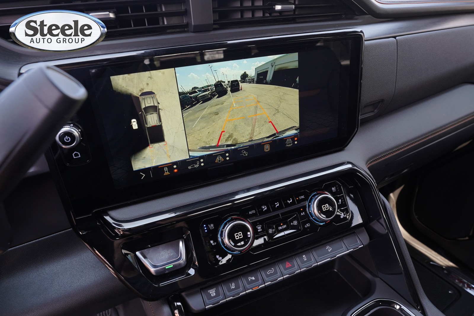 2026 GMC Sierra 2500HD AT4 - Photo 13