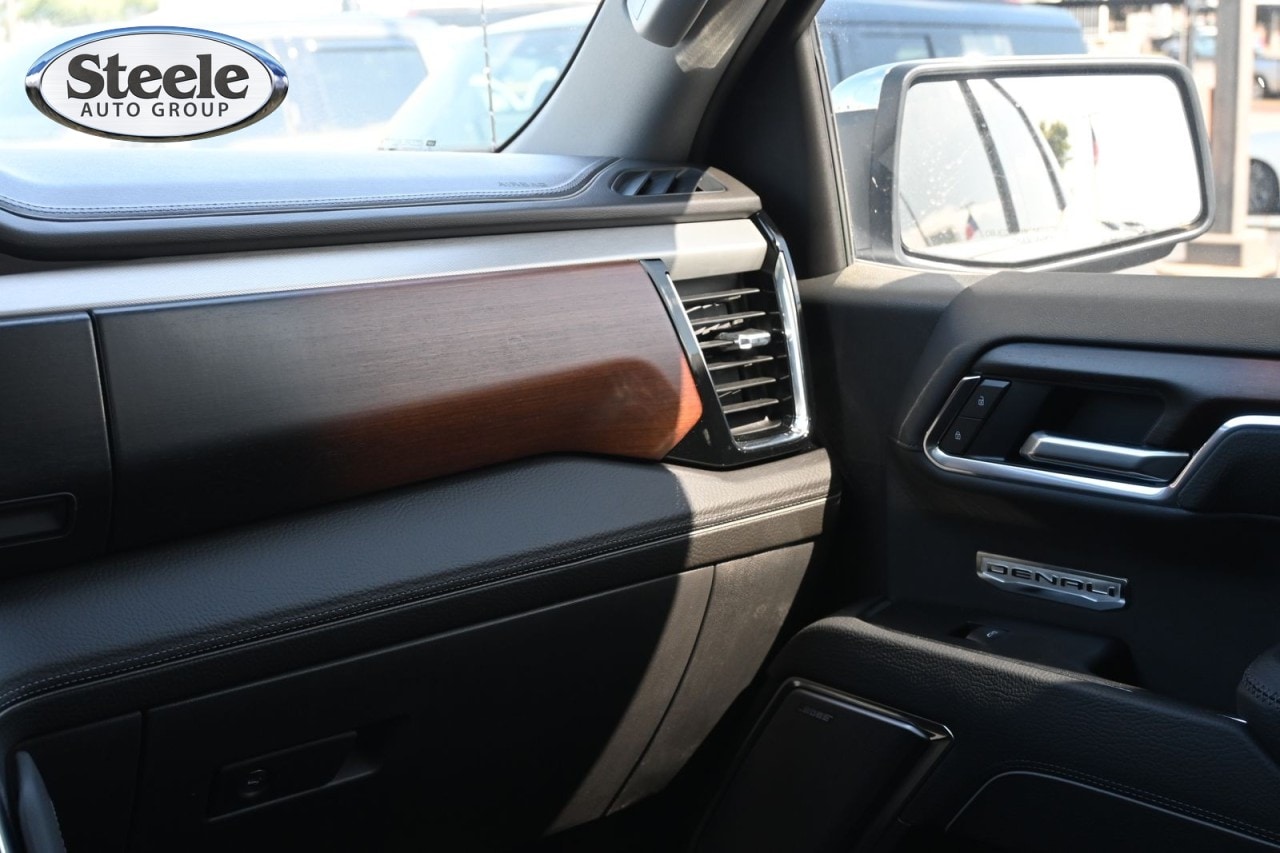2026 GMC Sierra 1500 Denali - Photo 8