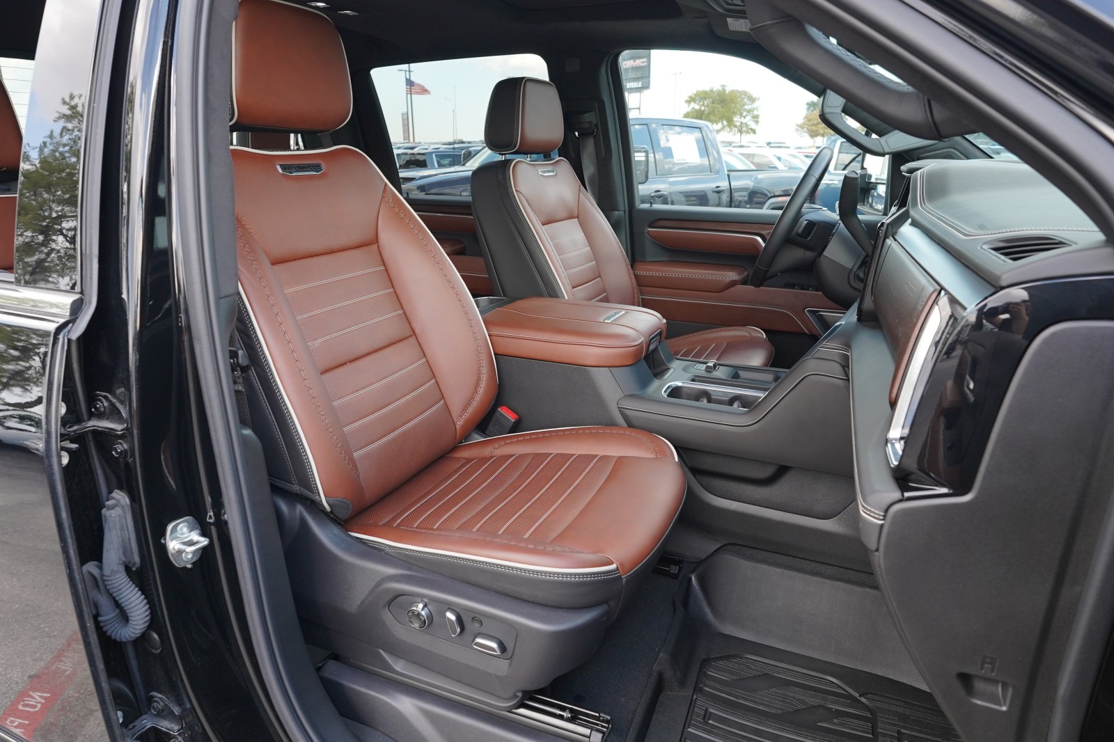 2026 GMC Sierra 2500HD Denali Ultimate - Photo 25
