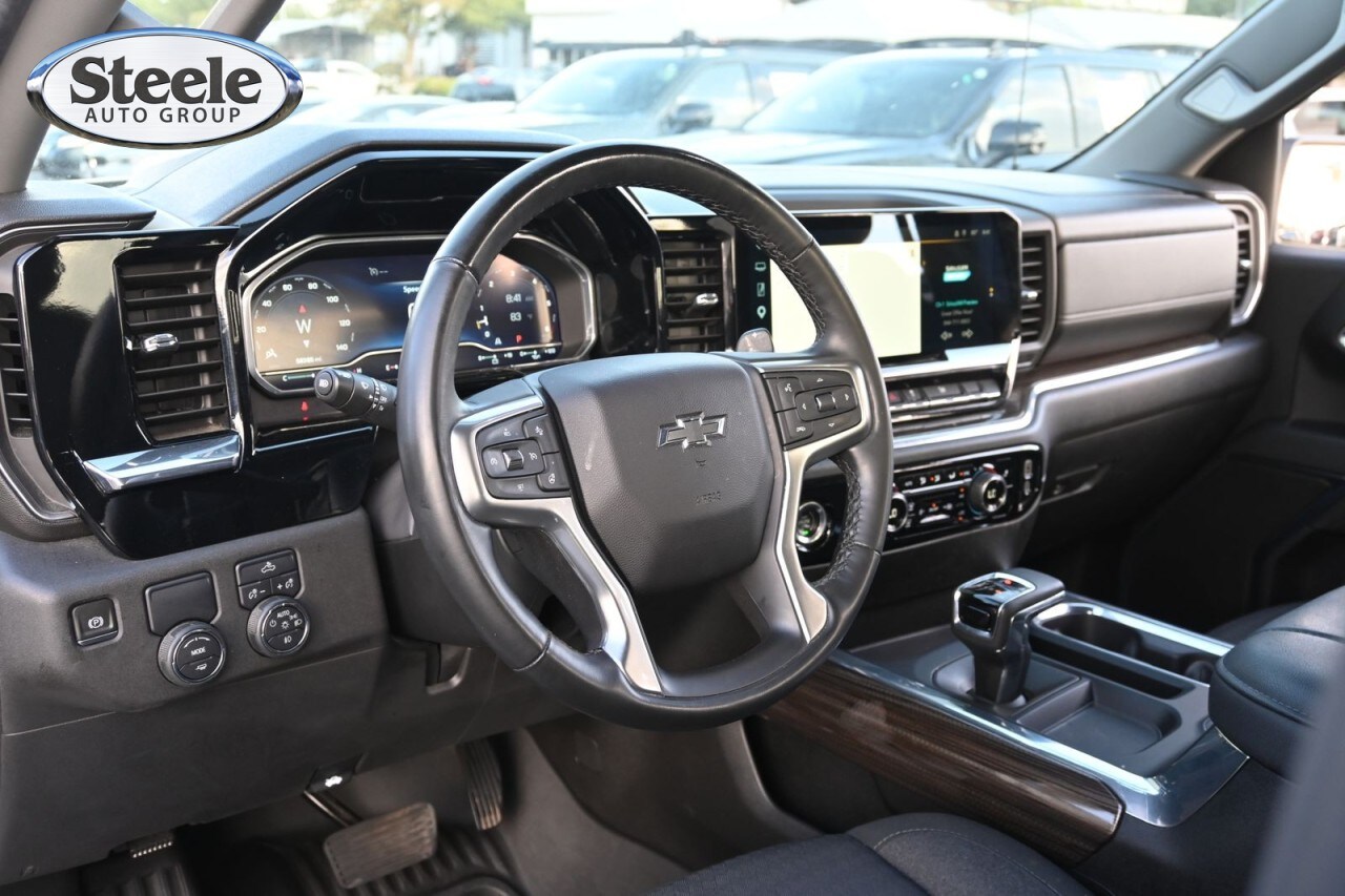 2024 Chevrolet Silverado 1500 RST - Photo 17