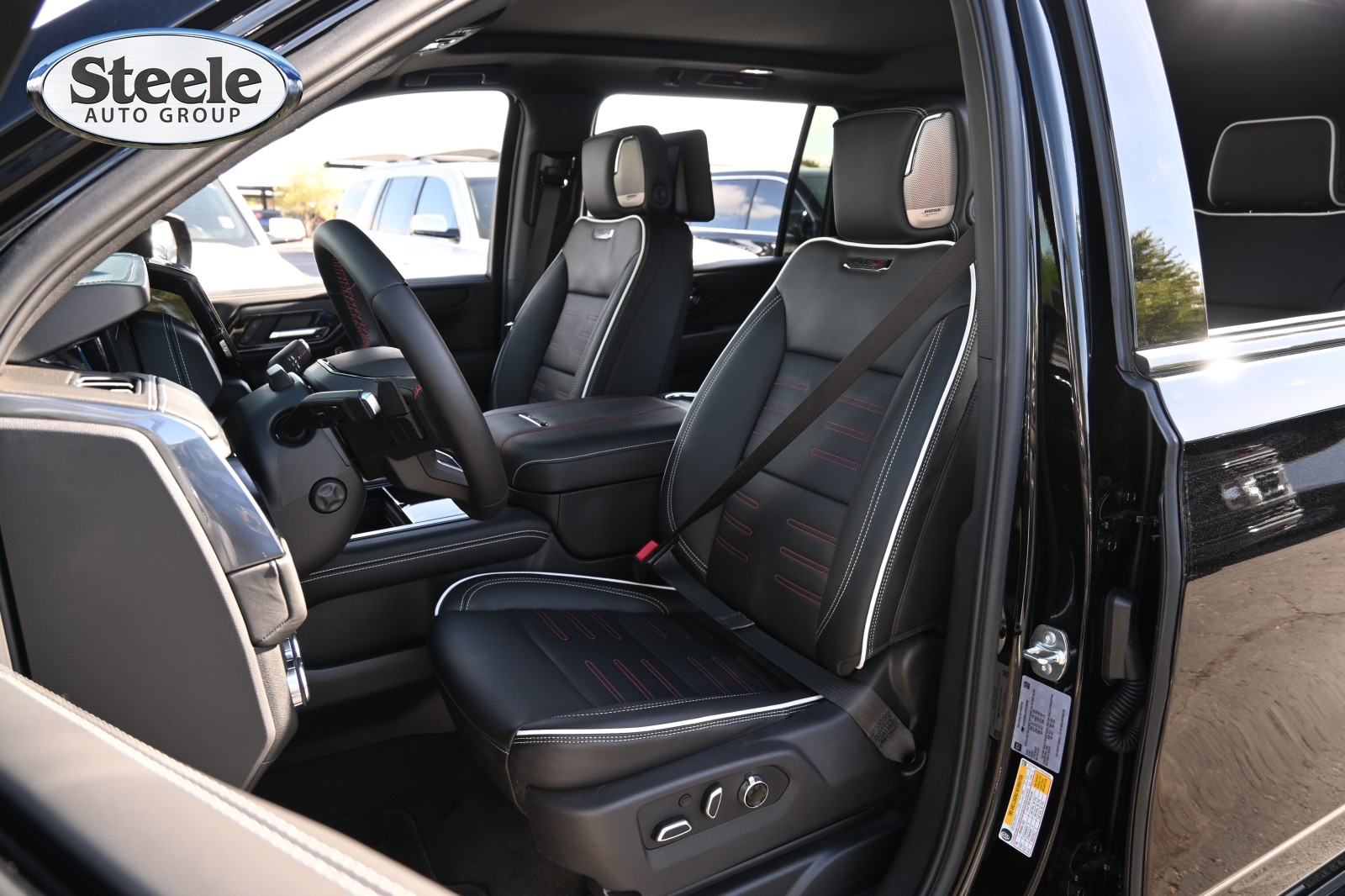 2026 GMC Yukon XL AT4 Ultimate - Photo 18