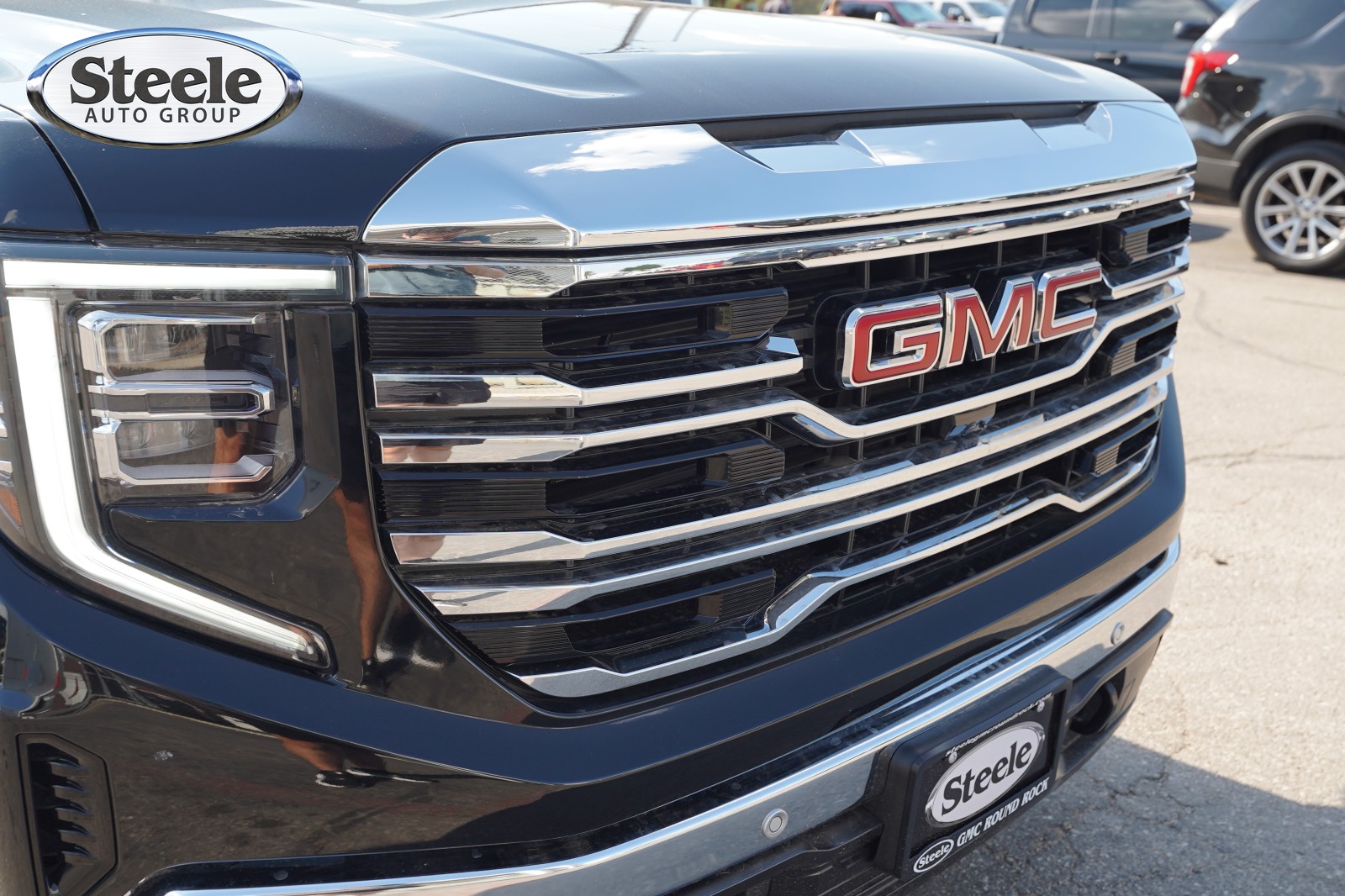 2026 GMC Sierra 1500 SLT - Photo 27