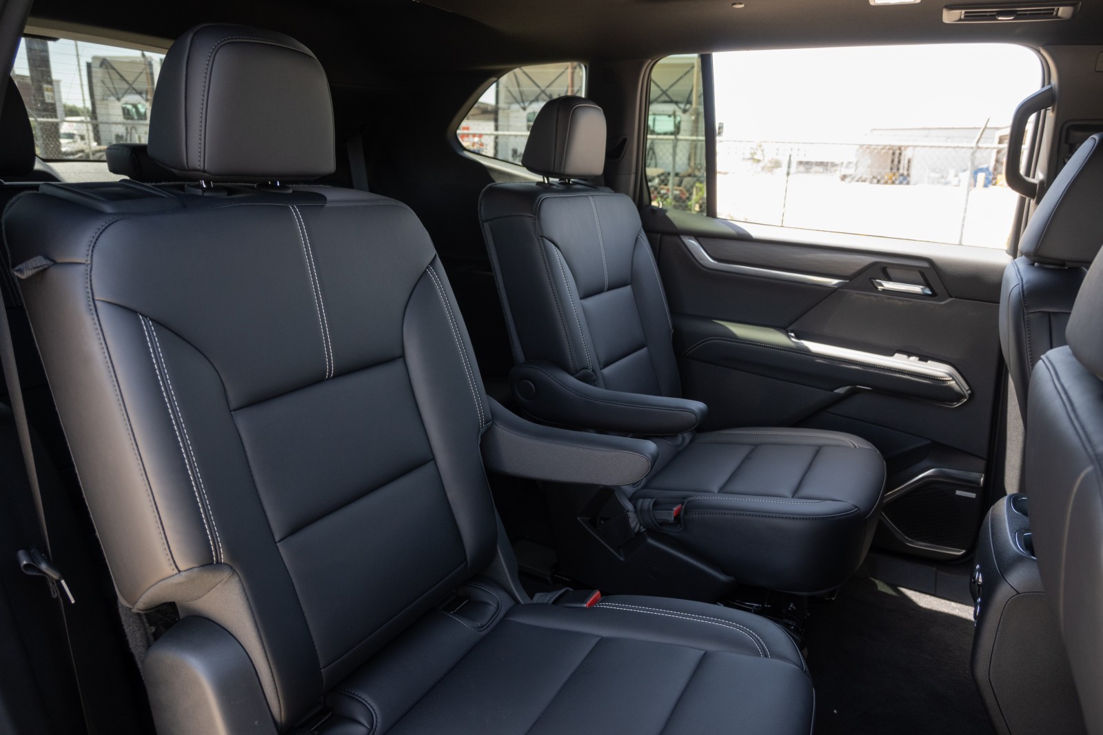 2026 GMC Acadia Elevation - Photo 24