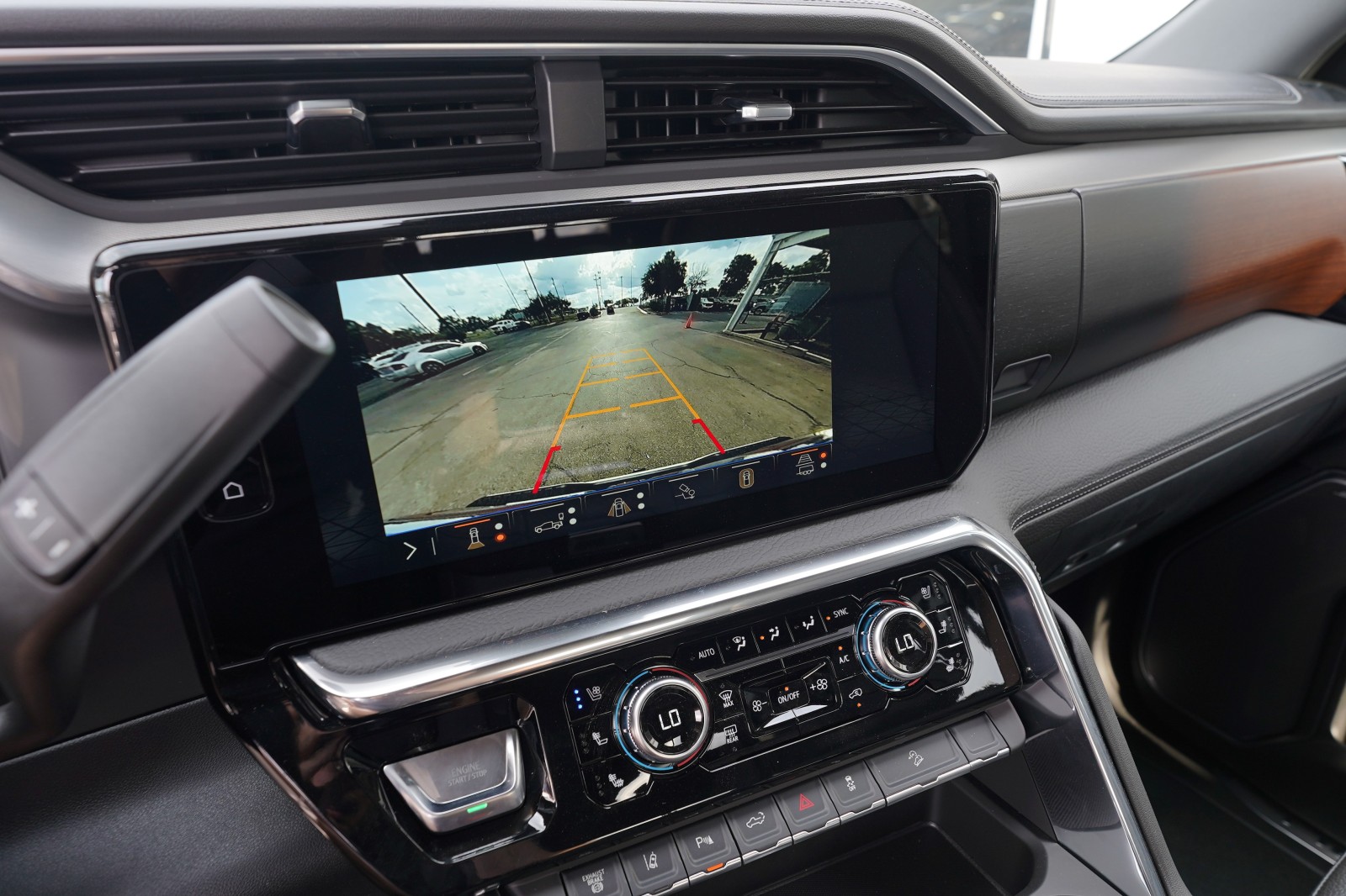 2026 GMC Sierra 2500HD Denali - Photo 13
