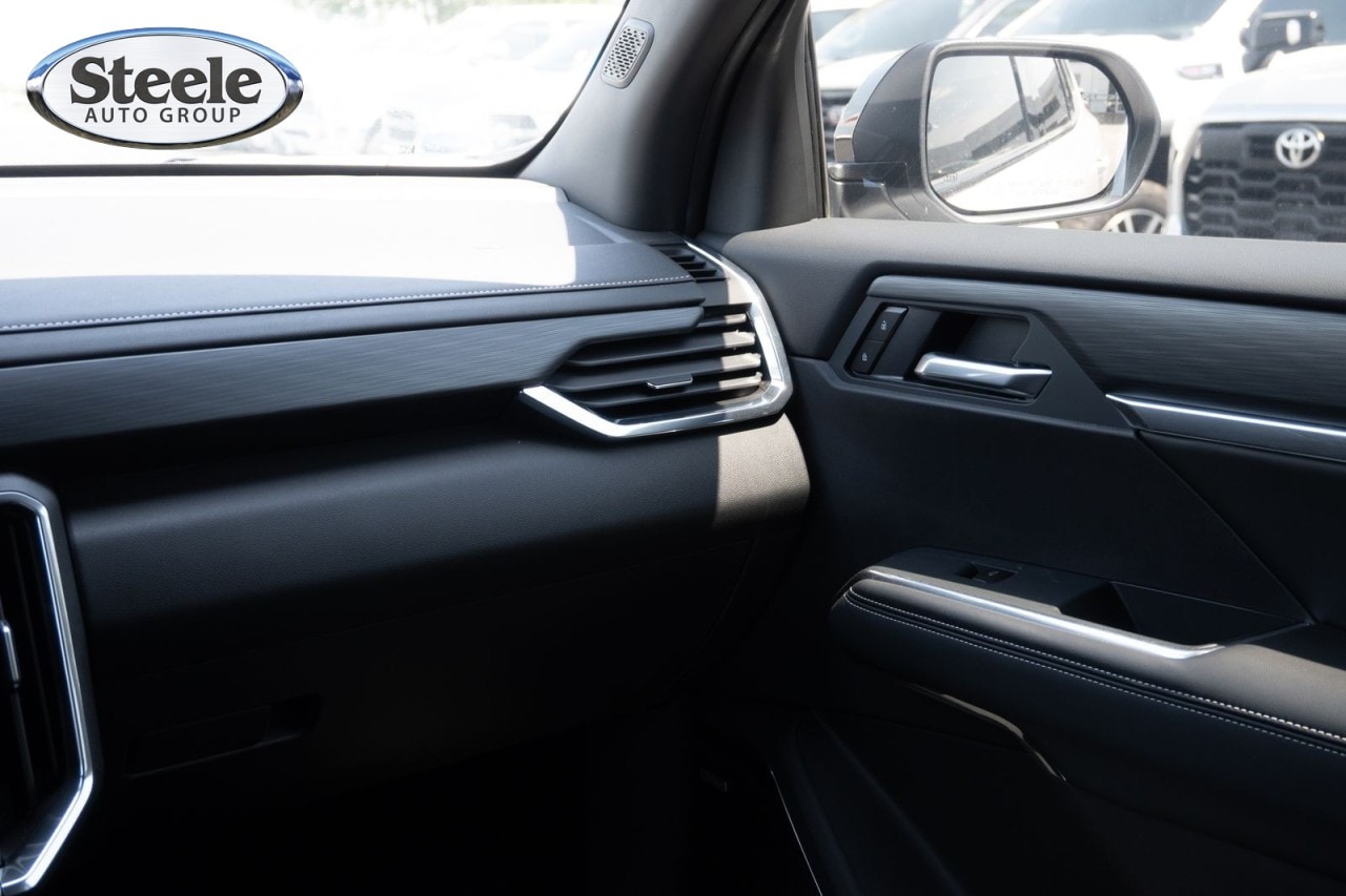 2026 GMC Acadia Elevation - Photo 8