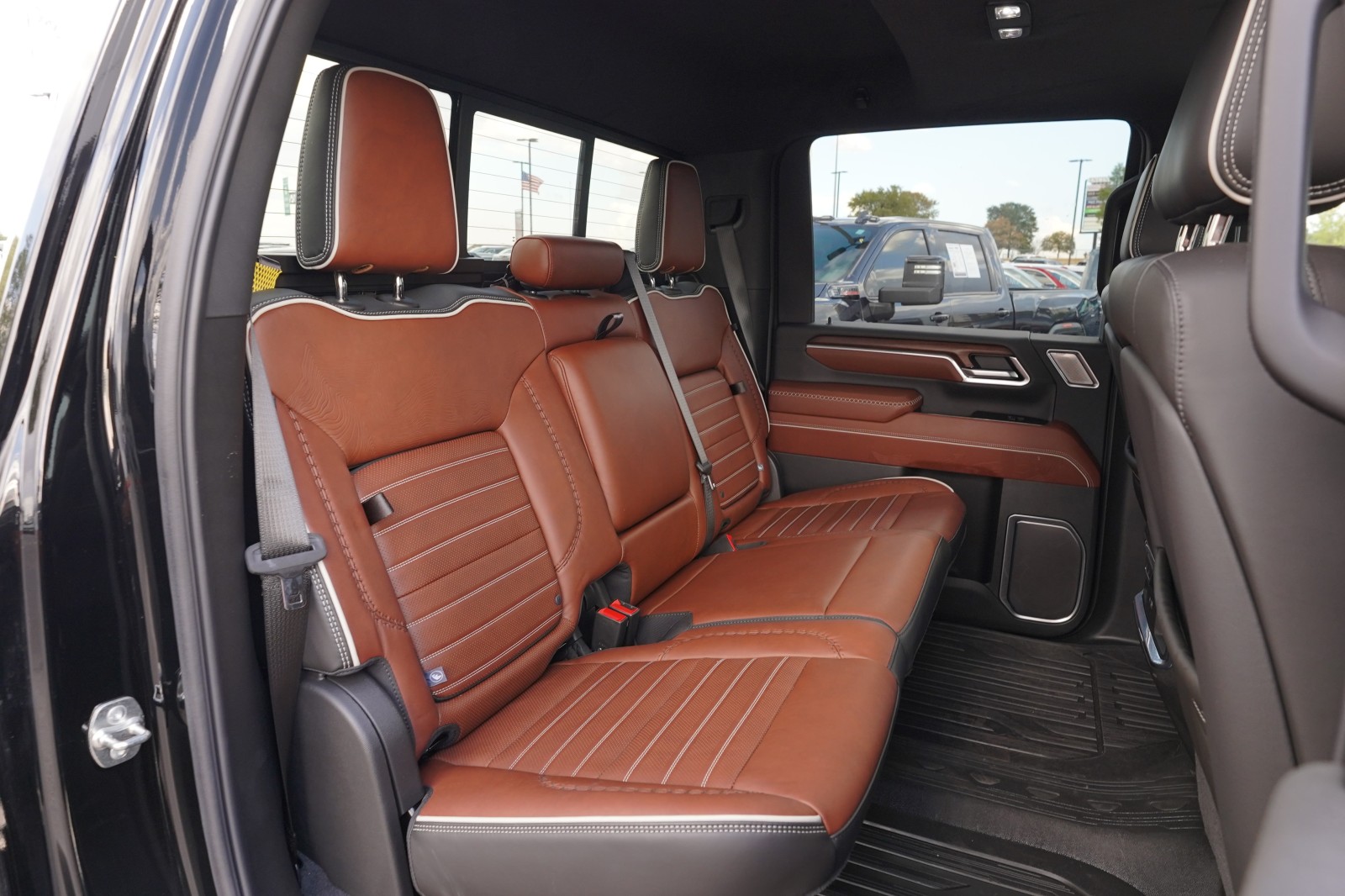 2026 GMC Sierra 2500HD Denali Ultimate - Photo 23