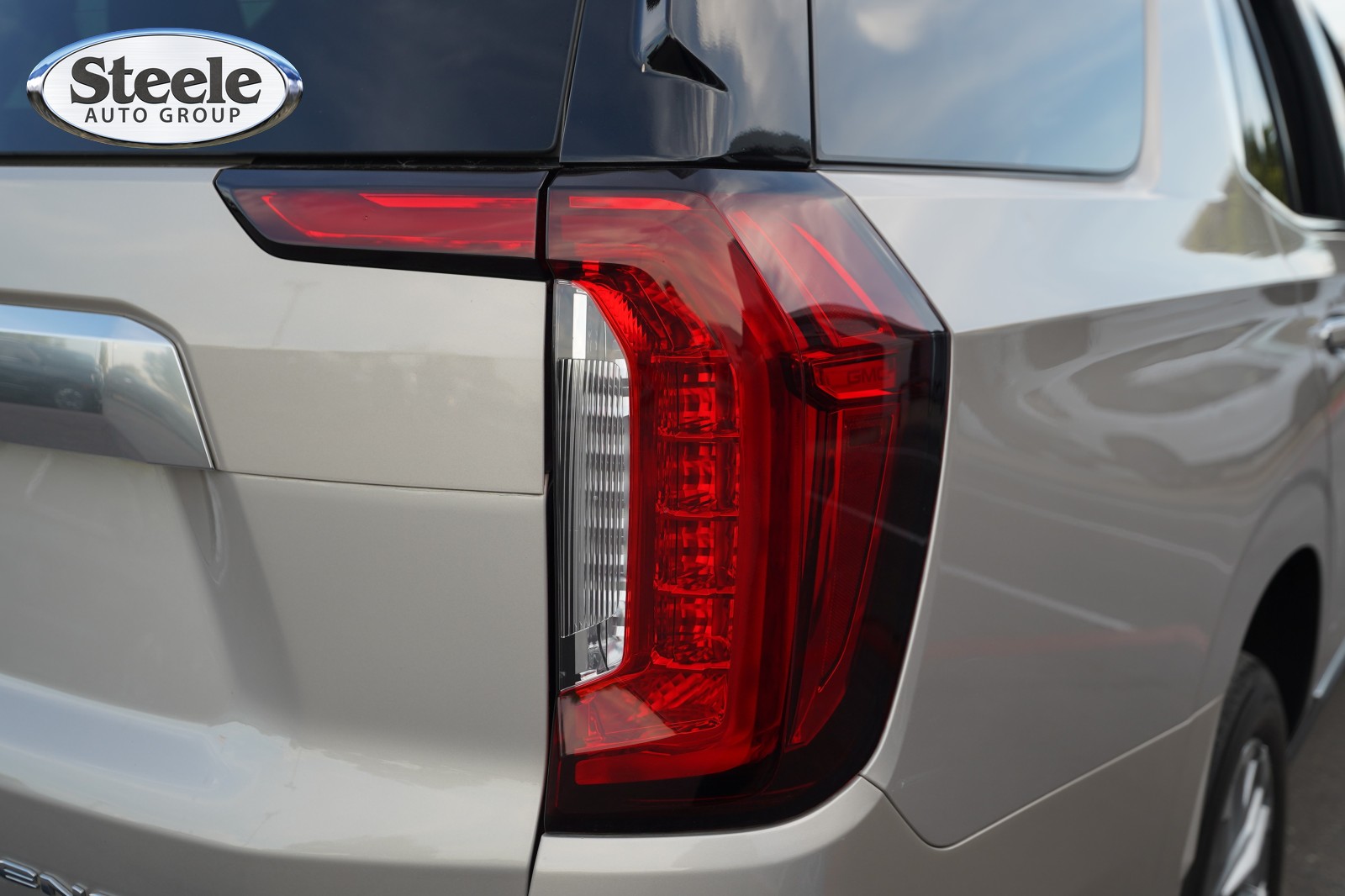 2022 GMC Yukon Denali - Photo 21