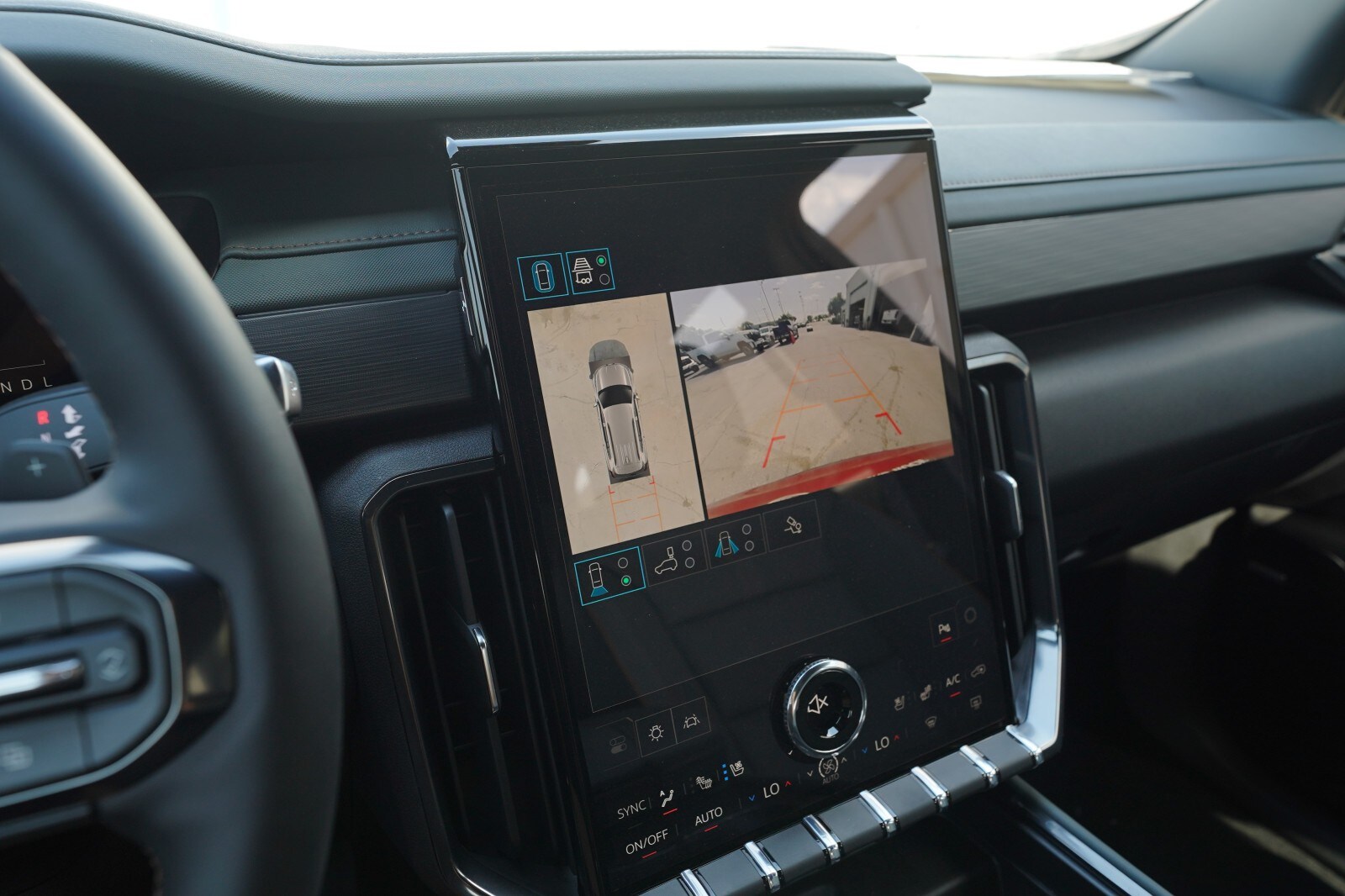 2026 GMC Acadia AT4 - Photo 13