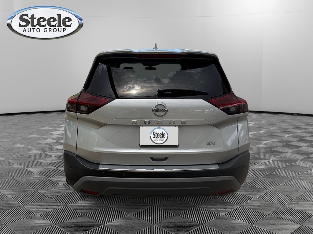 Used 2021 Nissan Rogue SV FWD SUV