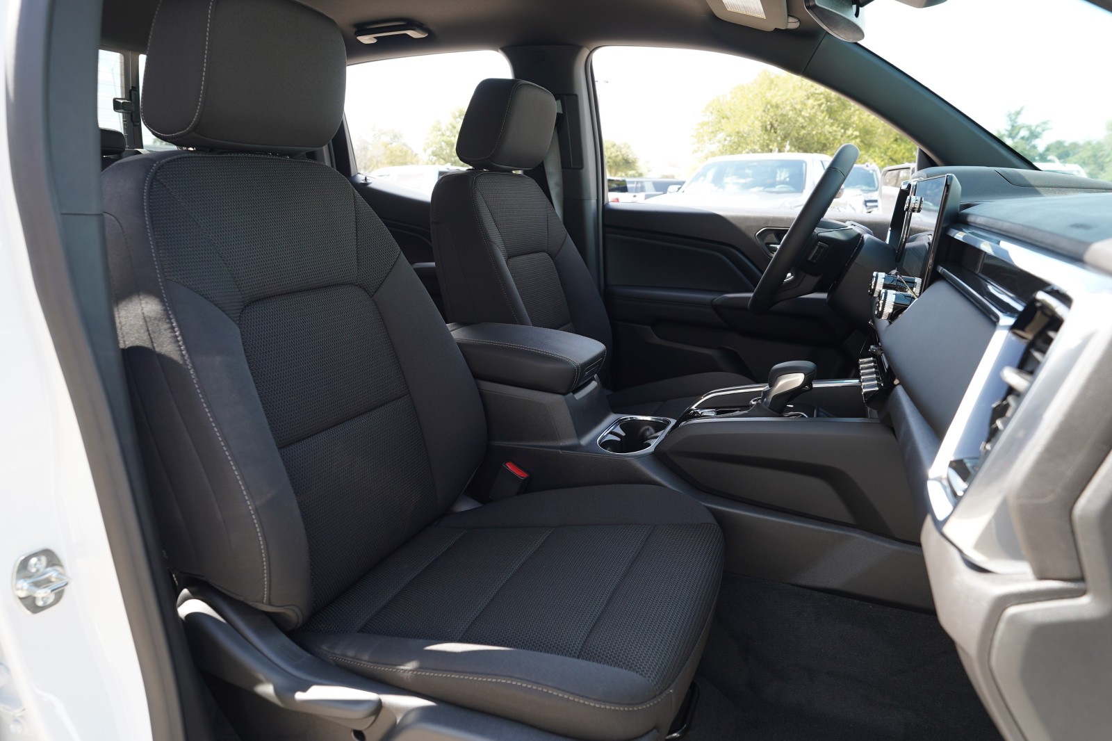 2026 GMC Canyon Elevation - Photo 25