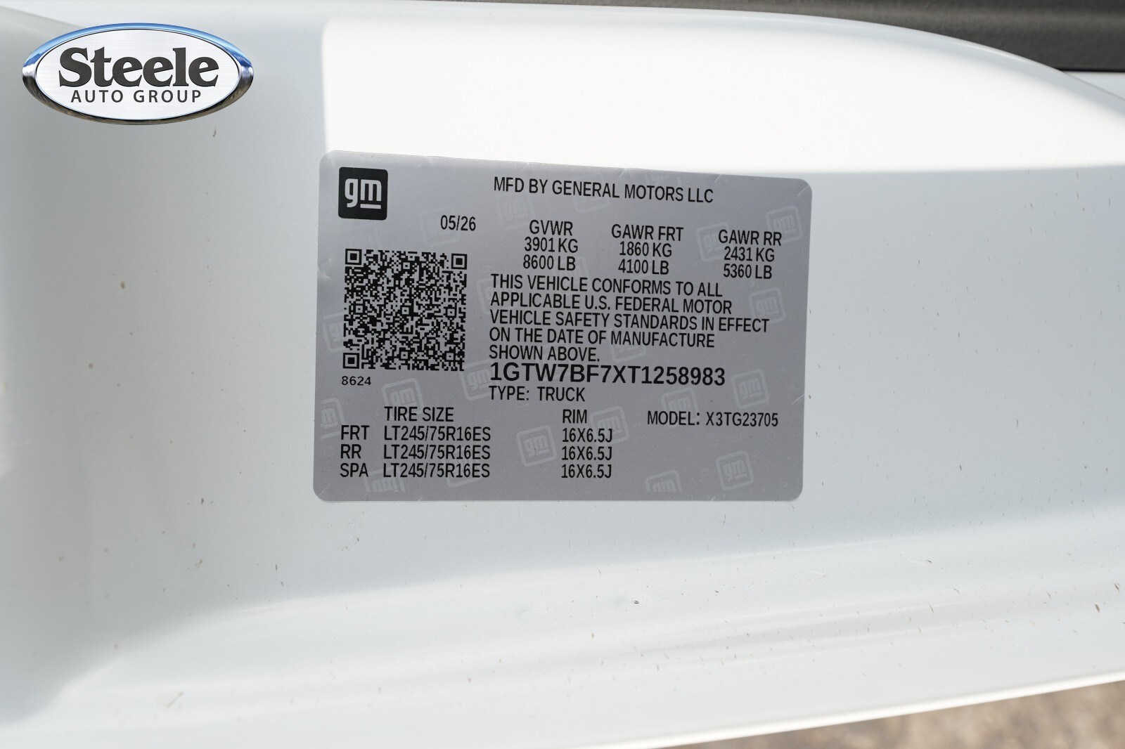 2026 GMC Savana Cargo Work Van - Photo 29