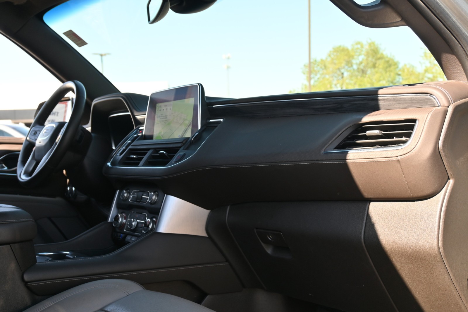 2023 GMC Yukon XL SLT - Photo 26