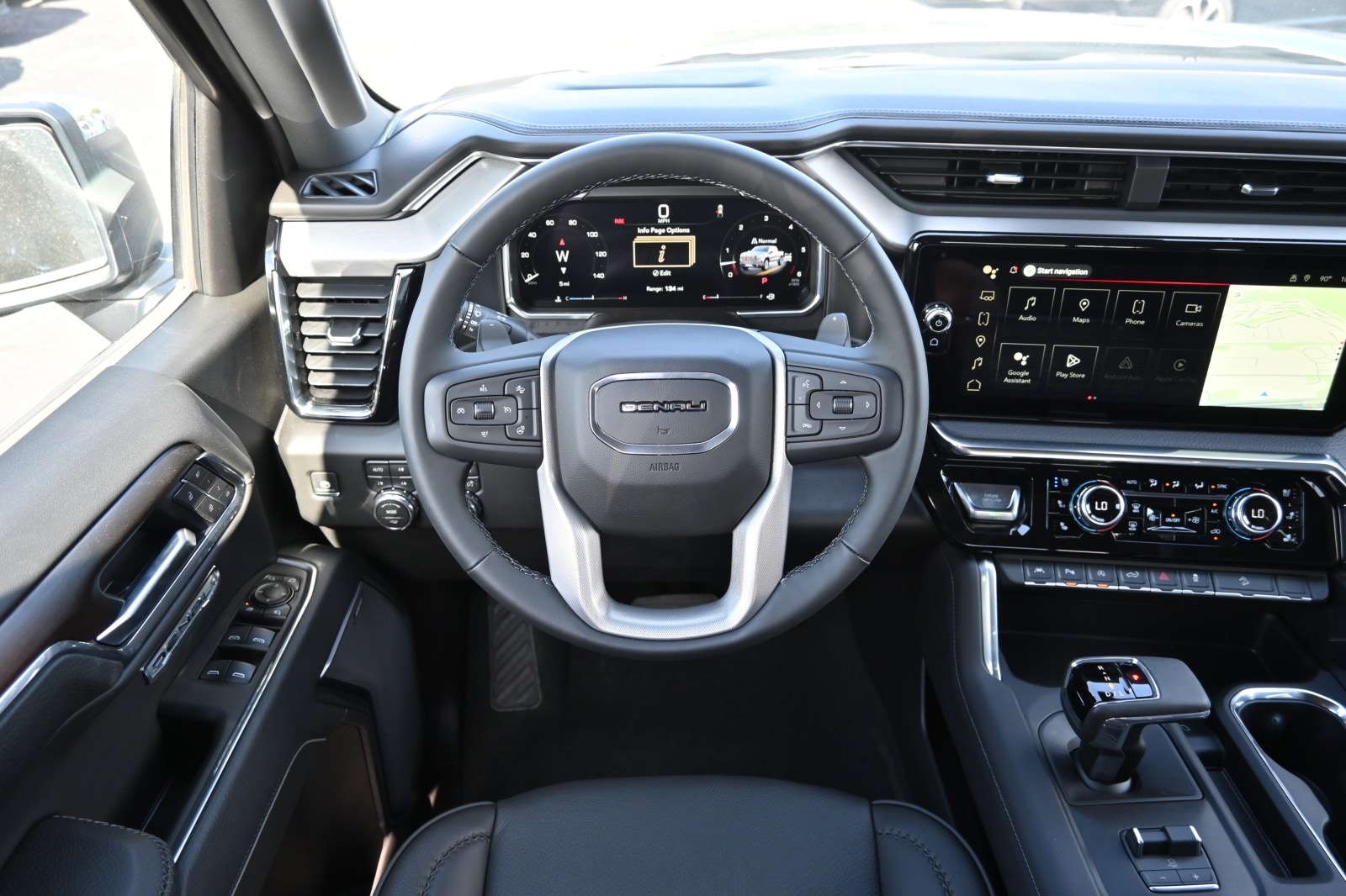 2026 GMC Sierra 1500 Denali - Photo 9