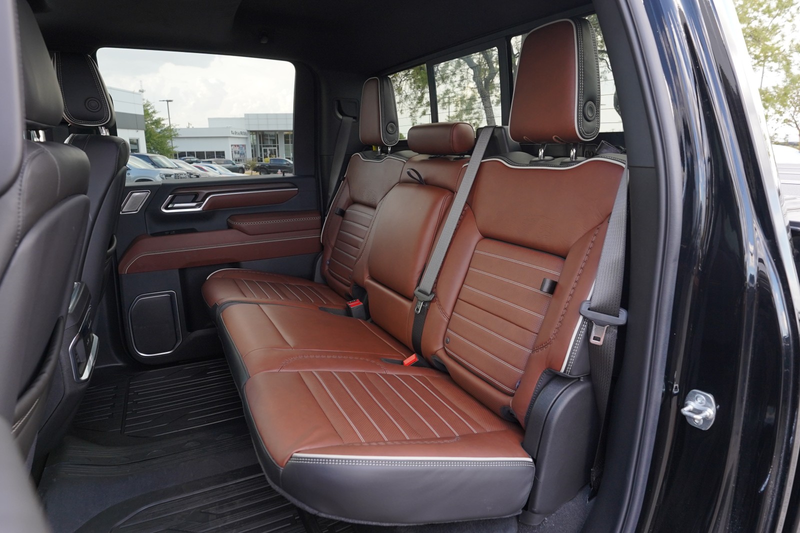 2026 GMC Sierra 2500HD Denali Ultimate - Photo 20